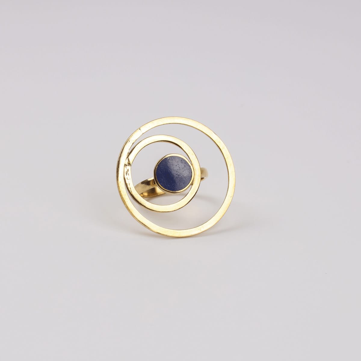 Cosma Ring with Lapis Lazuli and Gold-Plated Brass