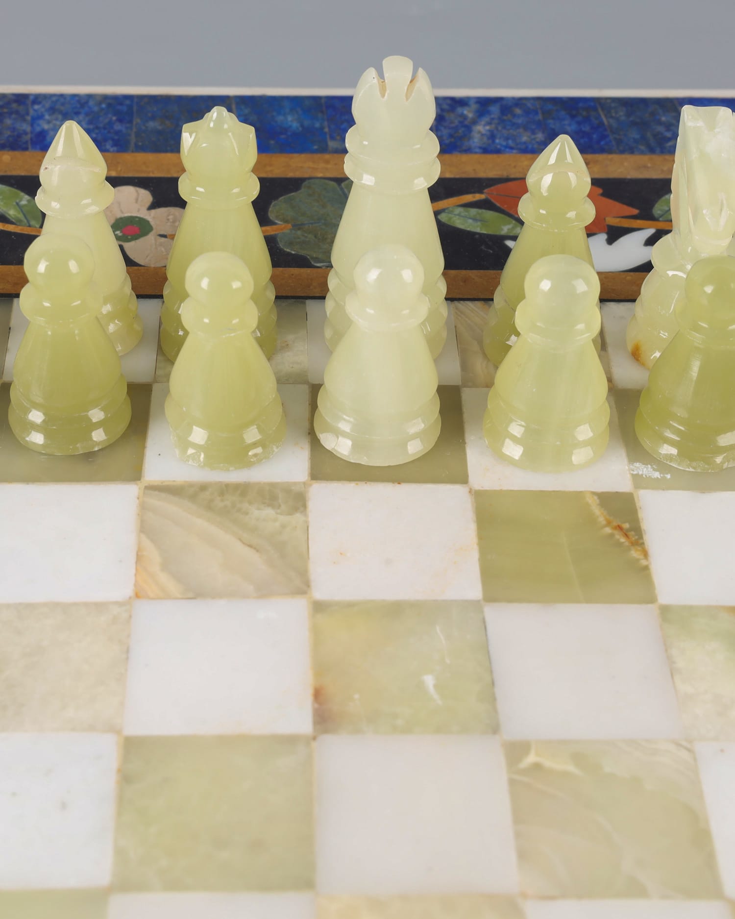 Handcrafted Lapis Lazuli Chess Set شطرنج میناتوری متوسط