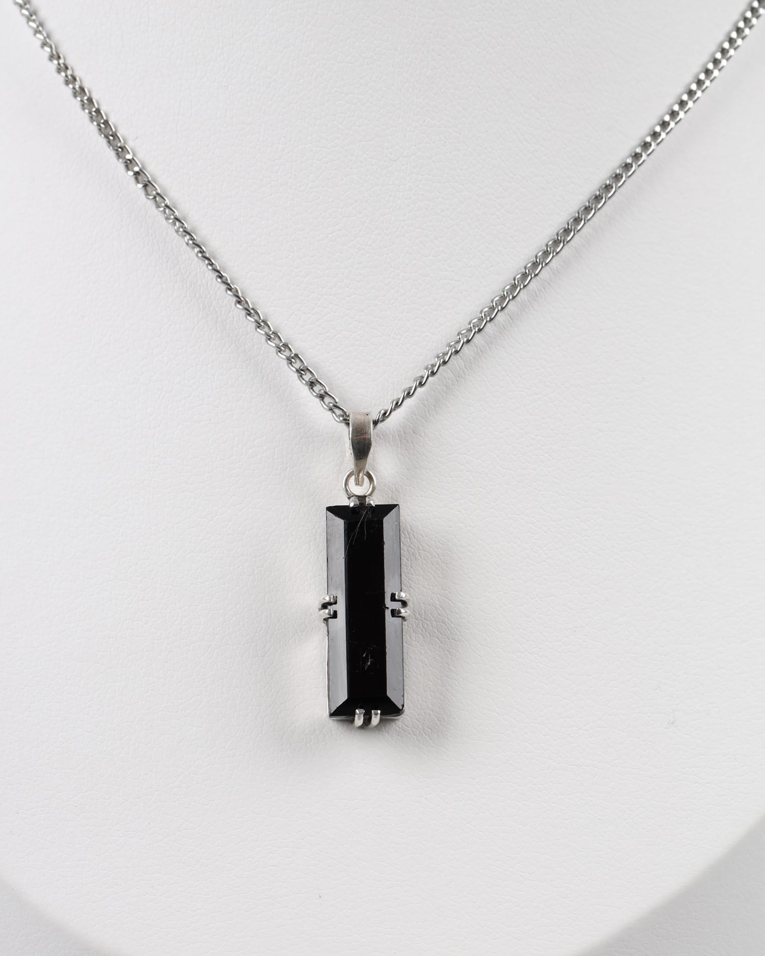 Pendant Beroch Handmade