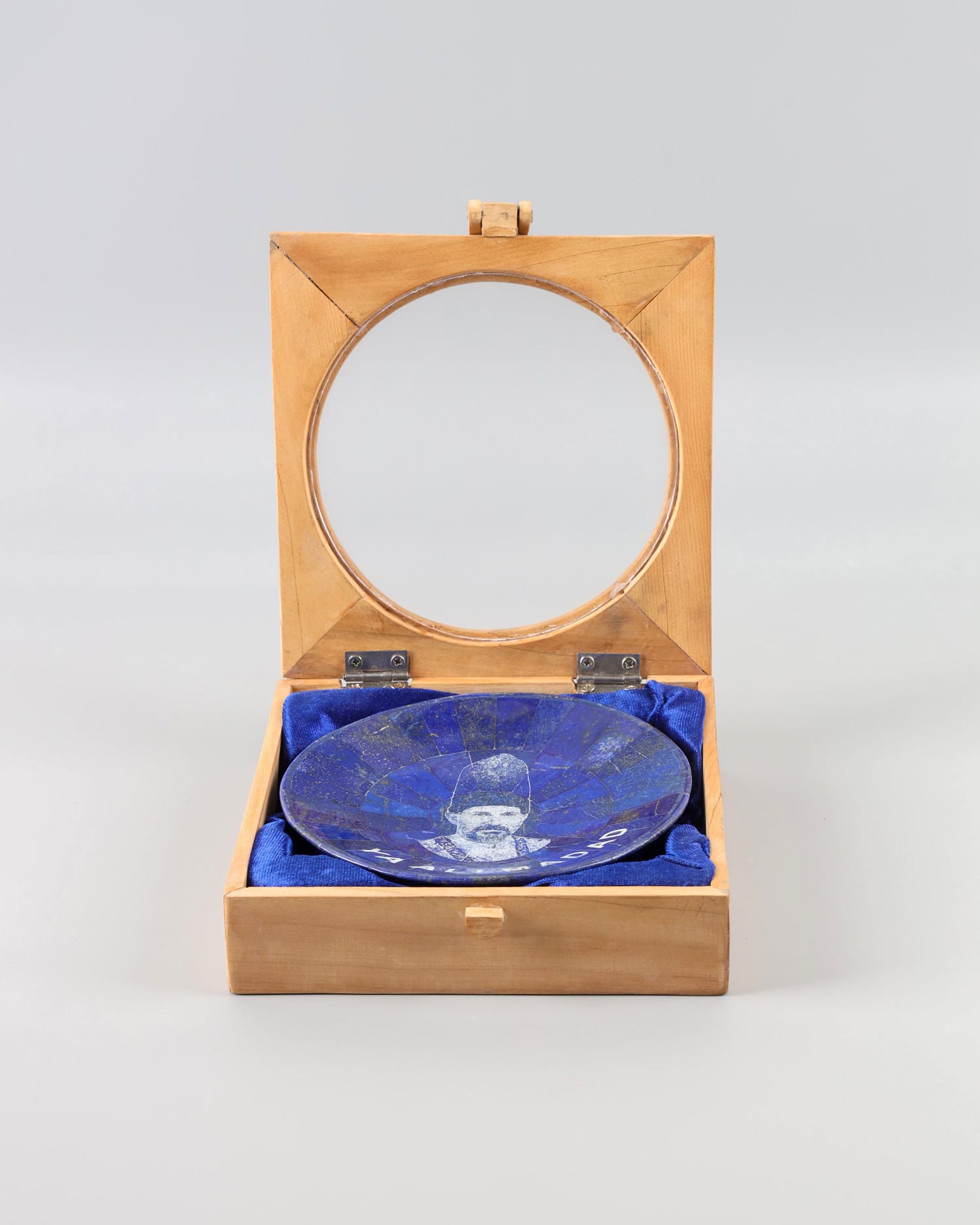 Lapis Lazuli Decorative Plate with Custom Photo or Name Engraving (with Gift Box)