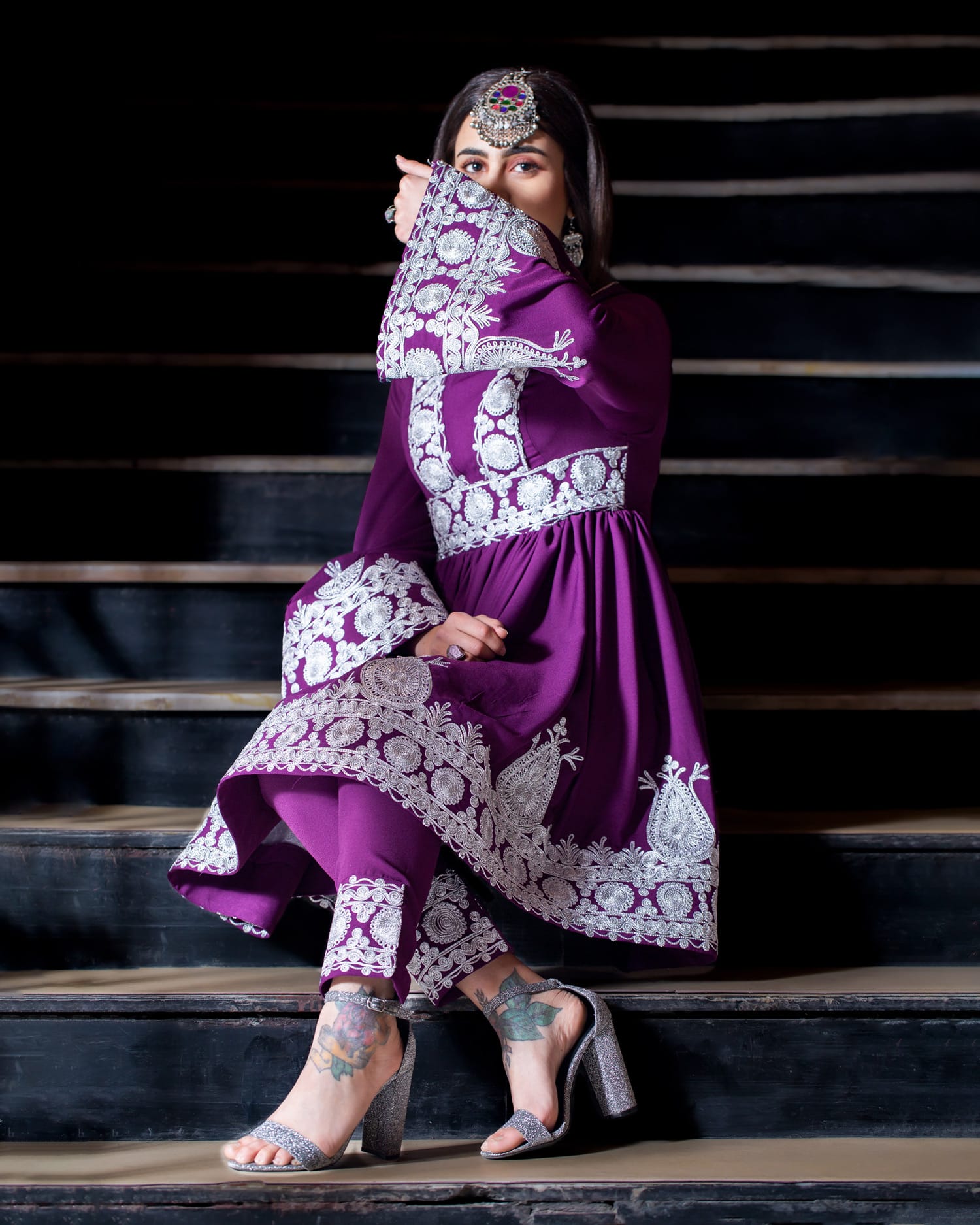 Purple Jarjad Dress with Floral Embroidery