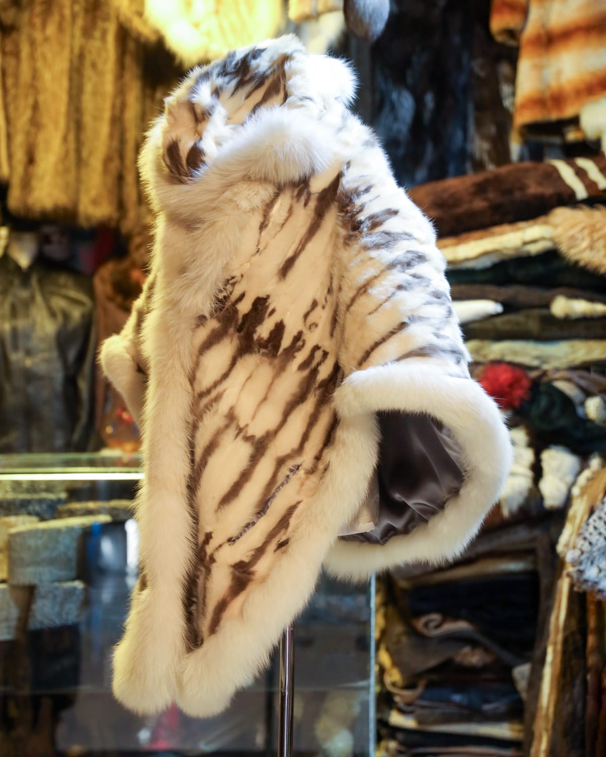 Premium Fur Striped Pattern