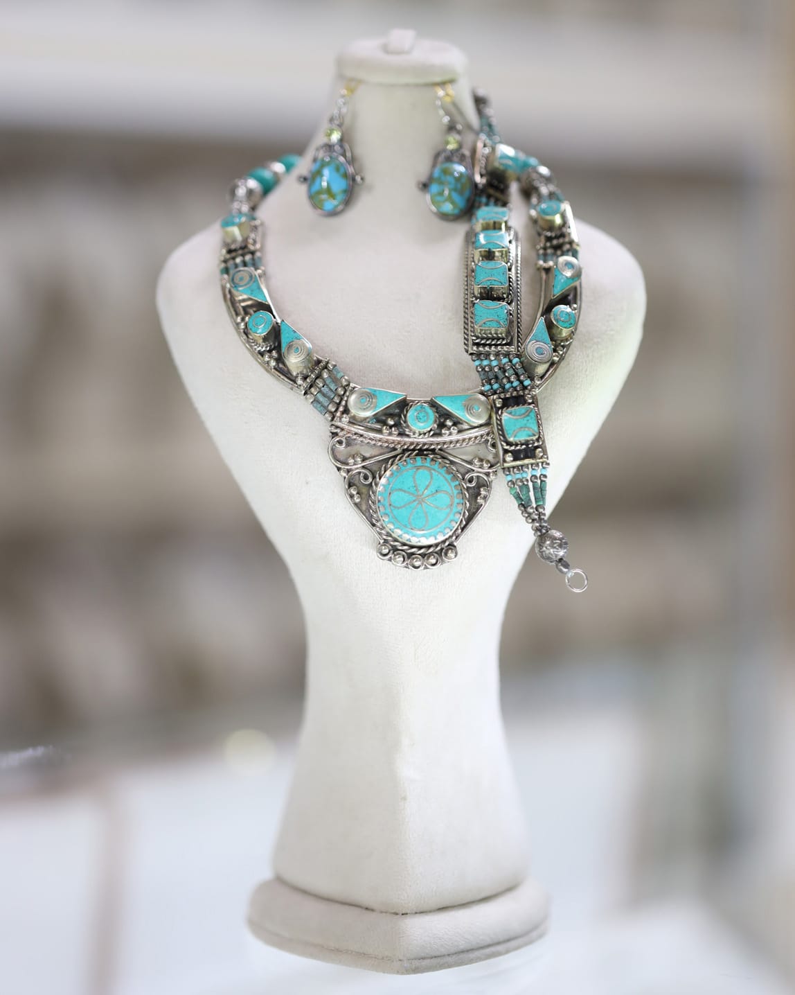 Afghan Turquoise Crystal Elegance Jewelry Set