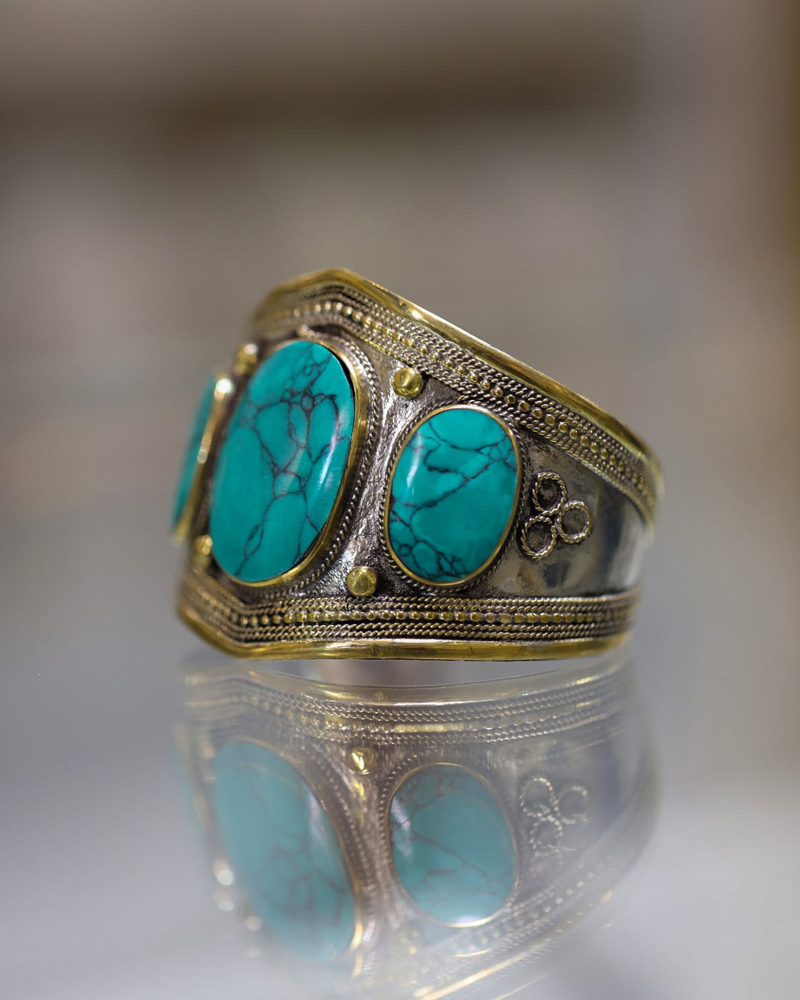 Handmade Afghan kuchi Bangle Turquoise Badakhshan Vintage
