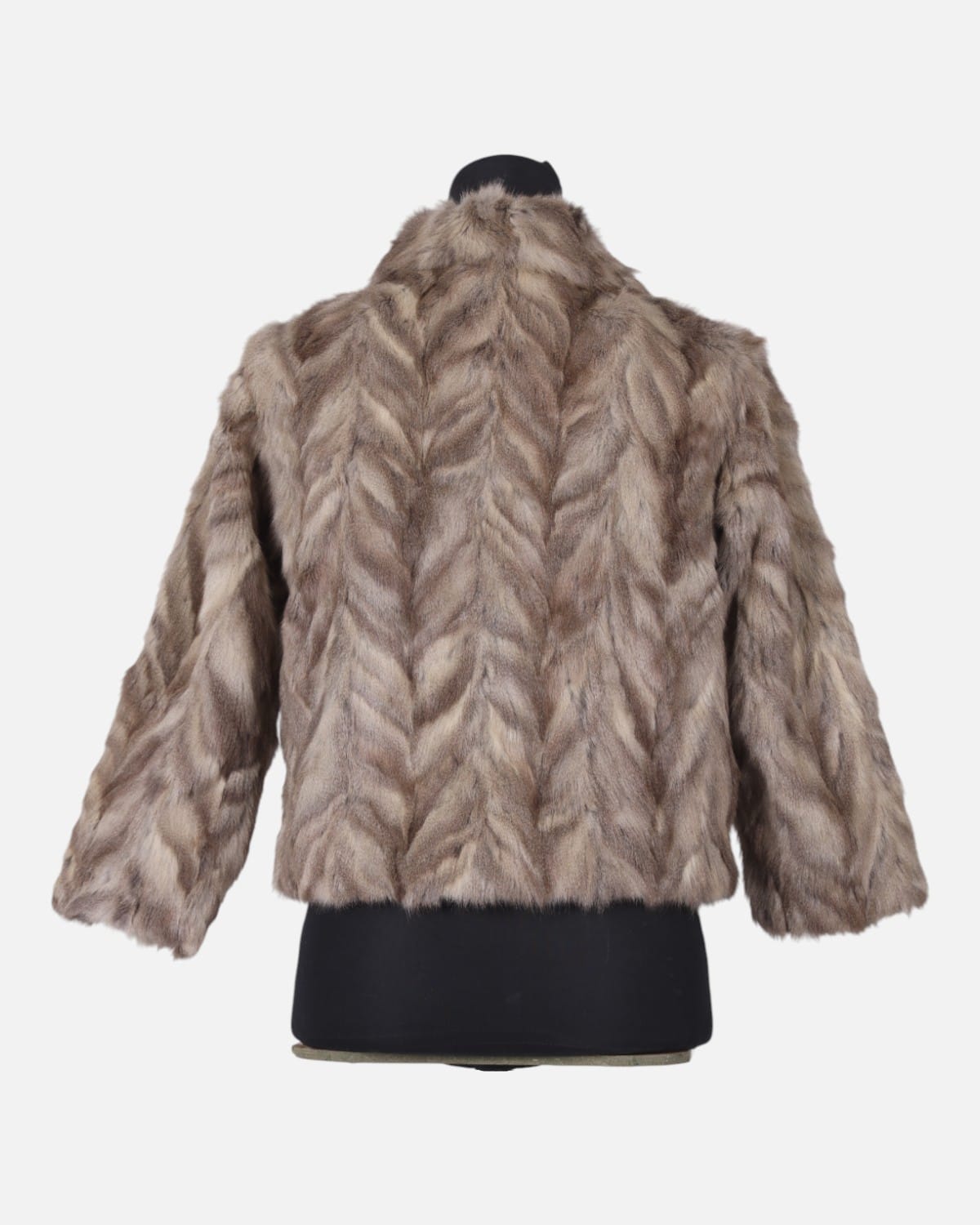 Real Sea Mink Fur Coat – Handmade Winter Wear