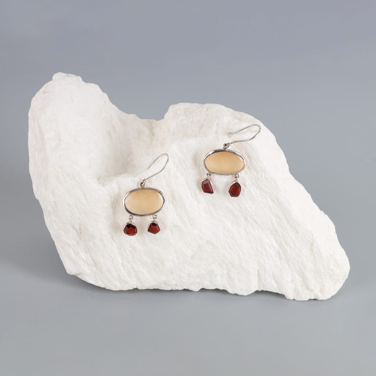 Afghan Handmade Fire Garnet & Yellow Quartz Earrings