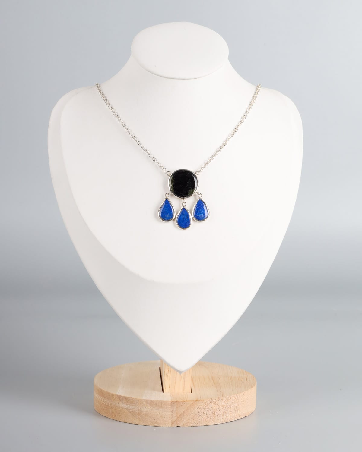 Beroch & Lapis Lazuli Silver Pendant necklace