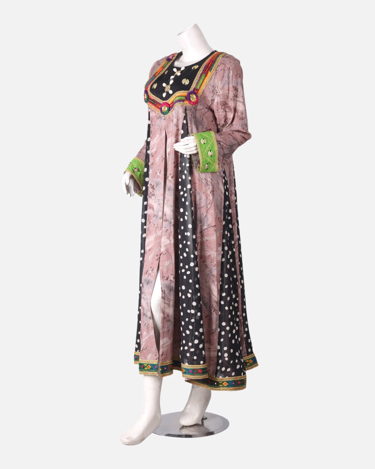 Traditional Tourist Design Dress