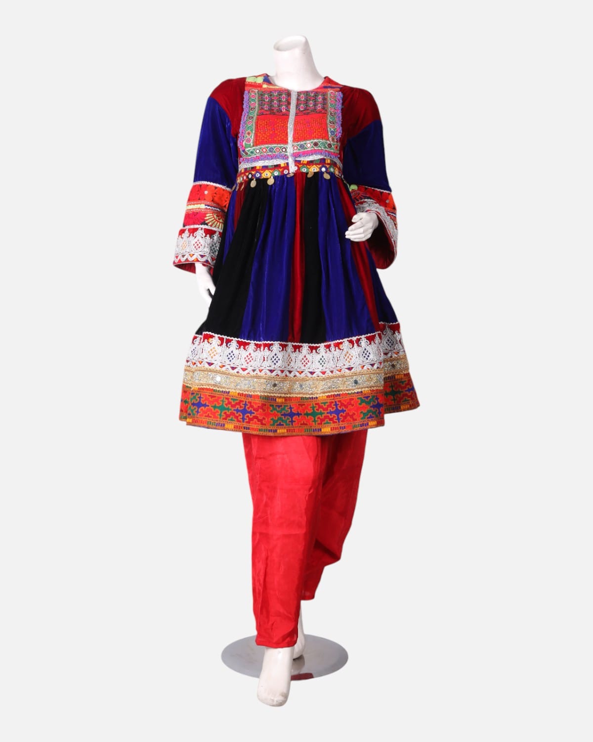 Velvet Qaraq Dozi Dress & Chadar Set