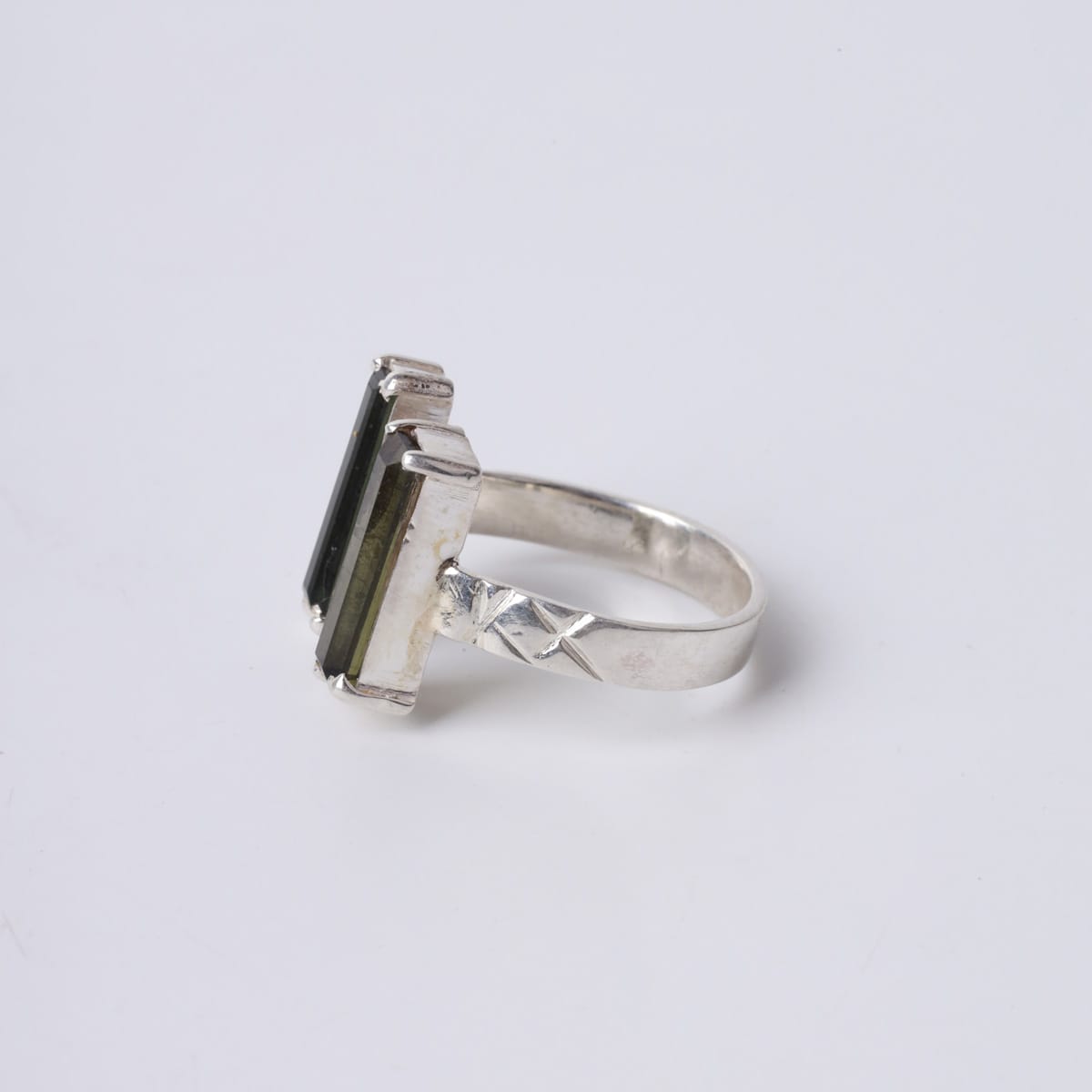 Noorstani Tourmaline Silver Ring (7.3ct)