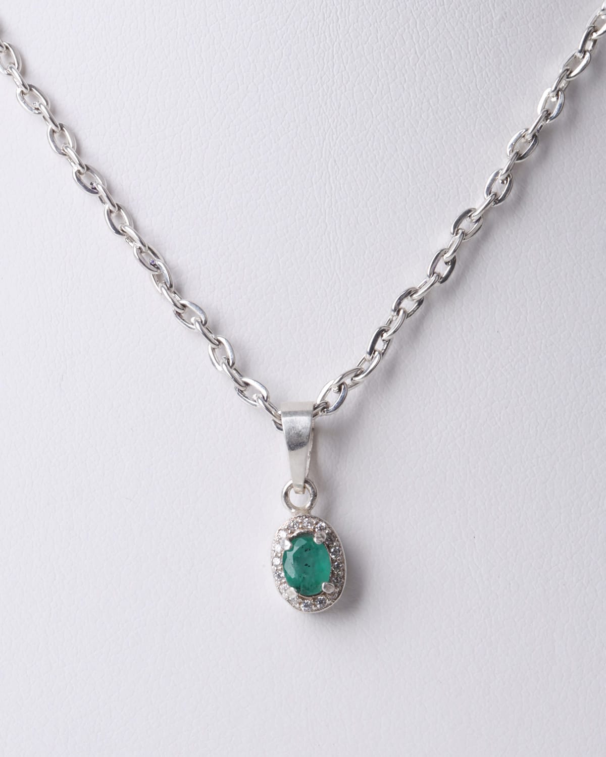 Panjshir Emerald Pendant Lightweight Handmade