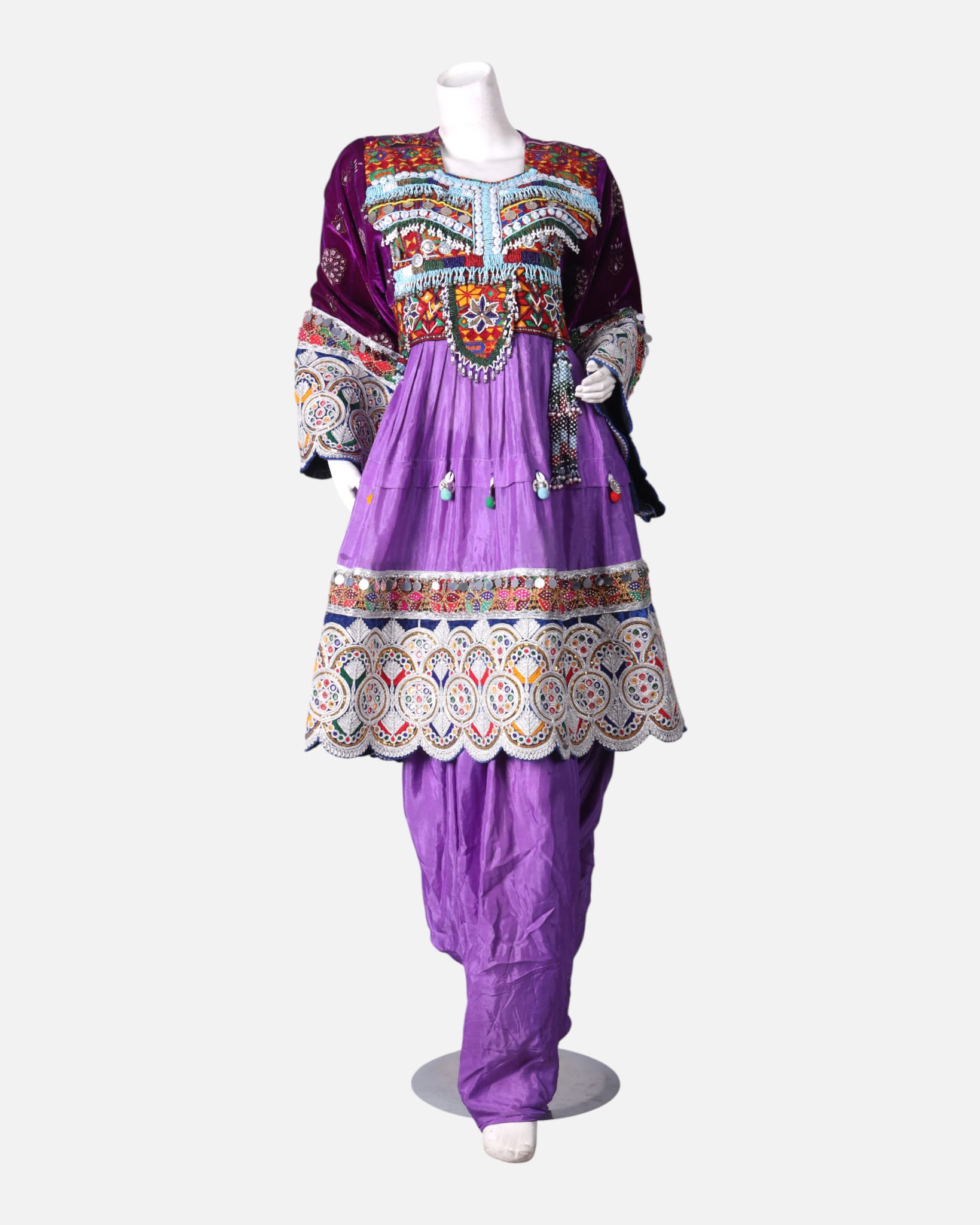 Afghan Women’s Traditional Embroidered Dress – Henna & Wedding Wear