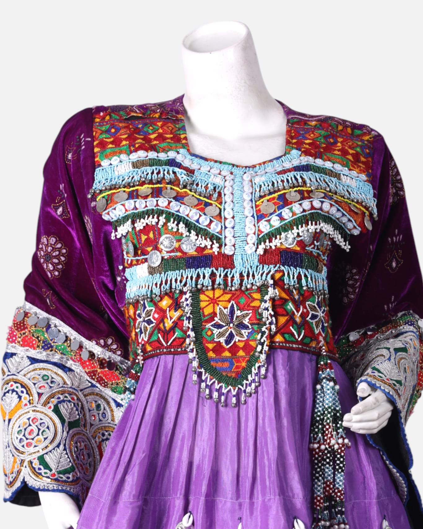 Afghan Women’s Traditional Embroidered Dress – Henna & Wedding Wear