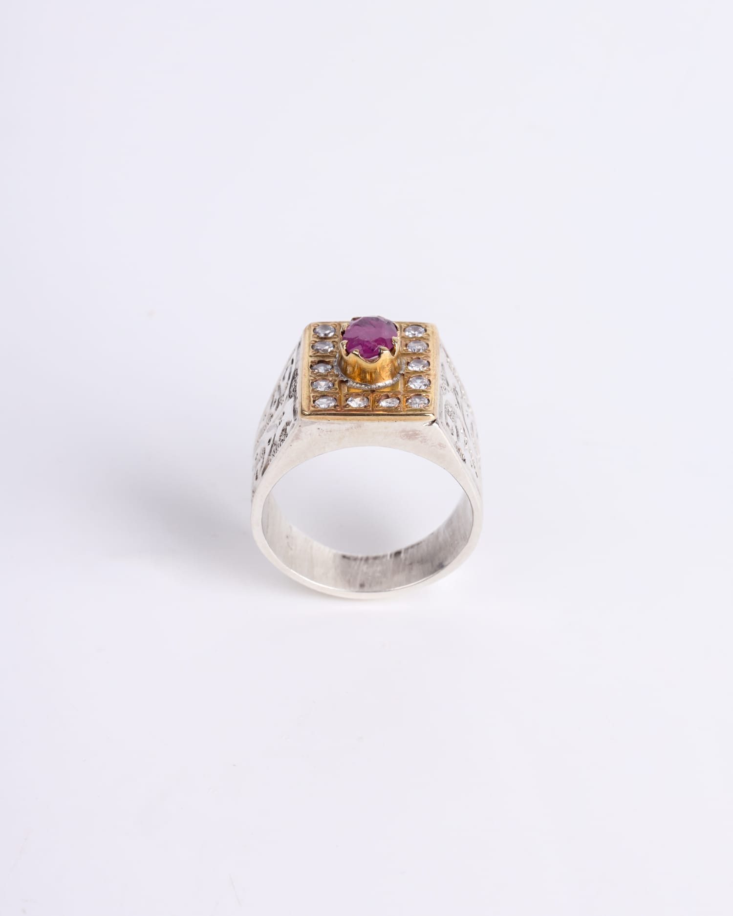 Jackdelak Ruby Men’s Silver Ring