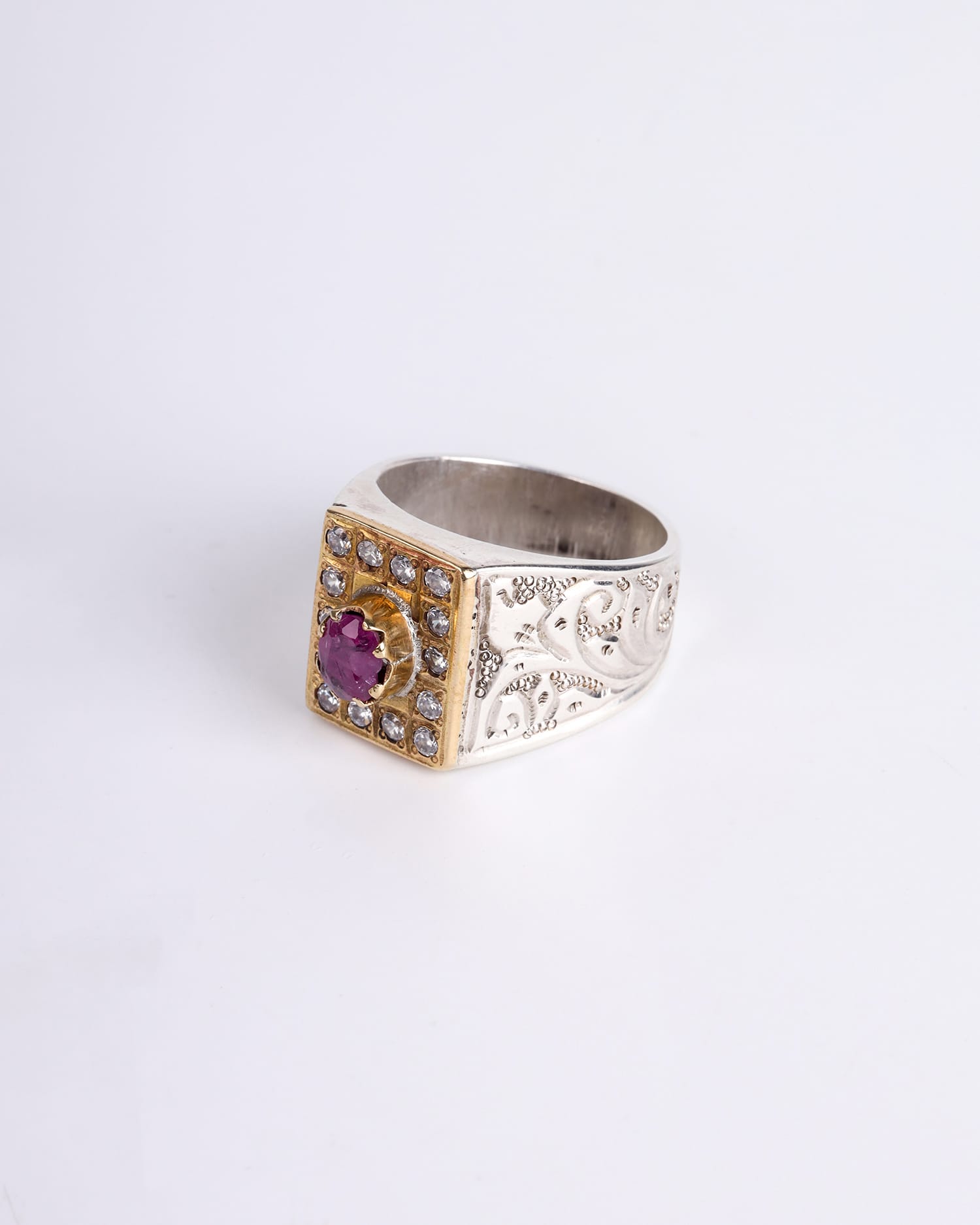 Jackdelak Ruby Men’s Silver Ring