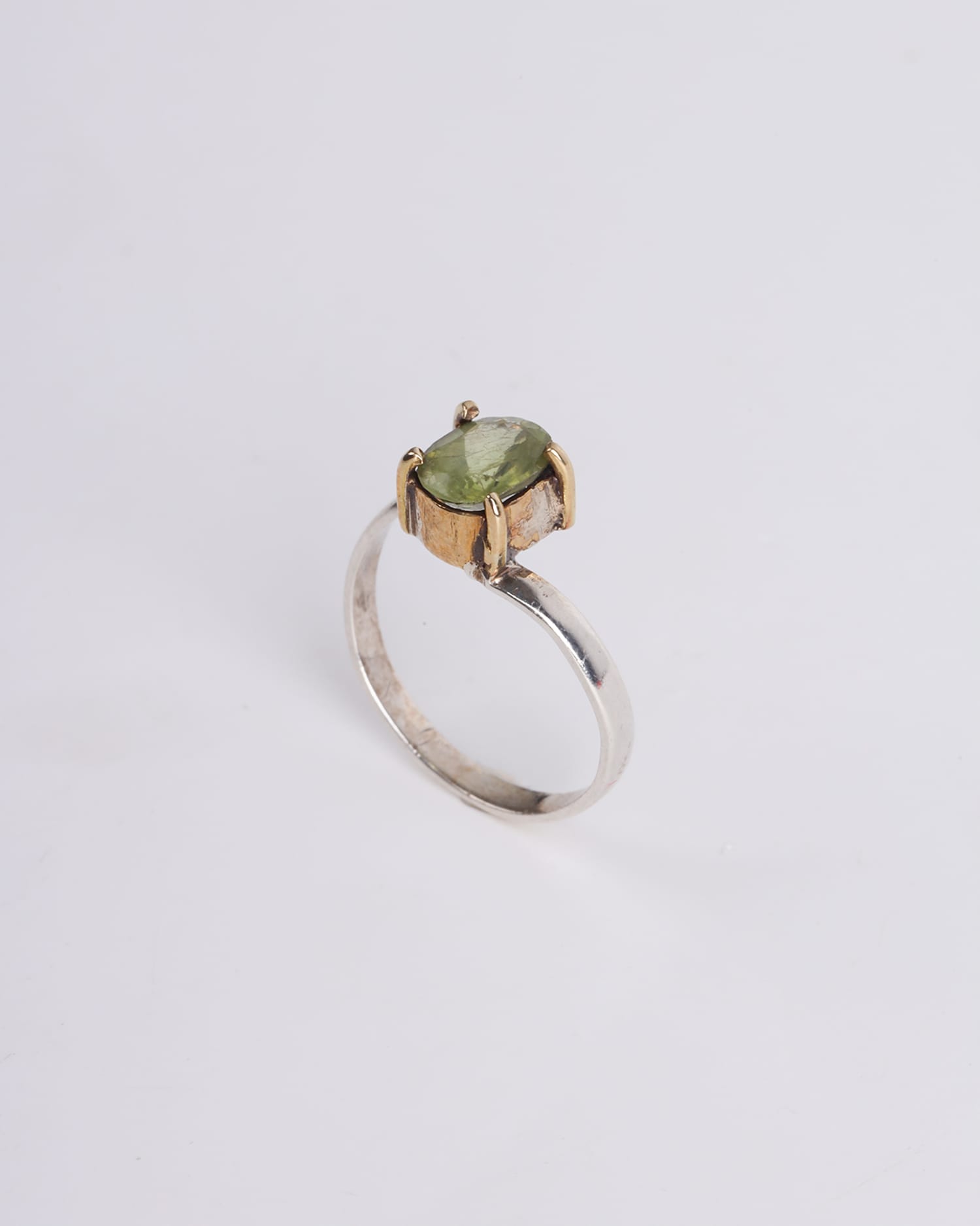 Women’s Green Peridot Ring