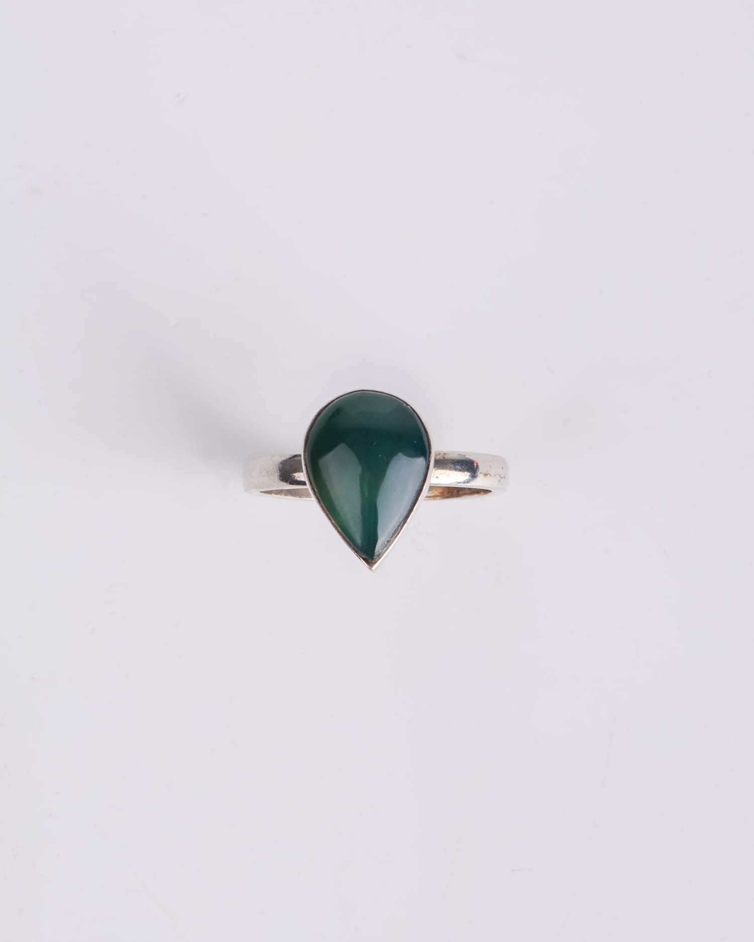 Elegant Green Agate Drop Ring