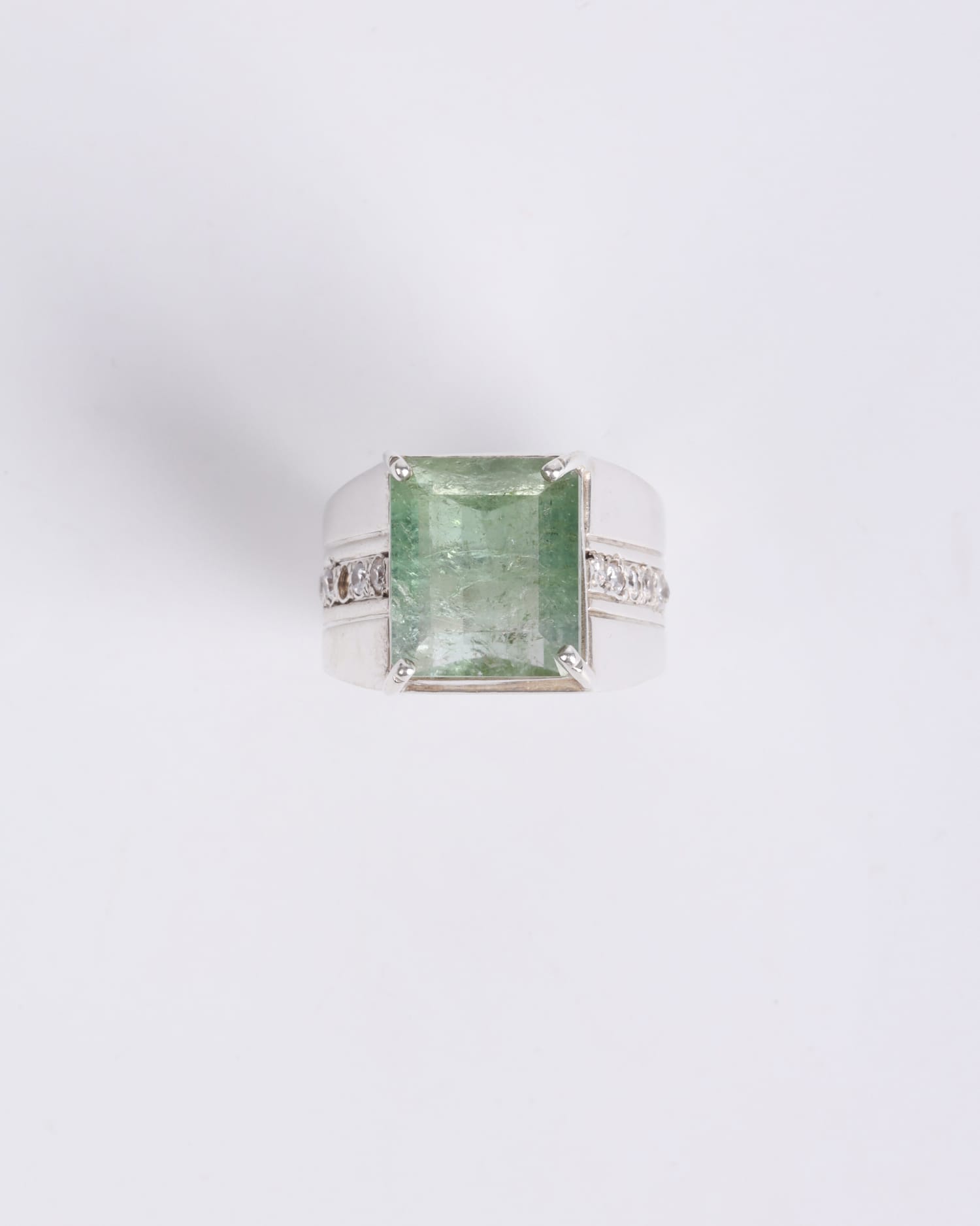 Biroch Kunar Men's Engagement Ring