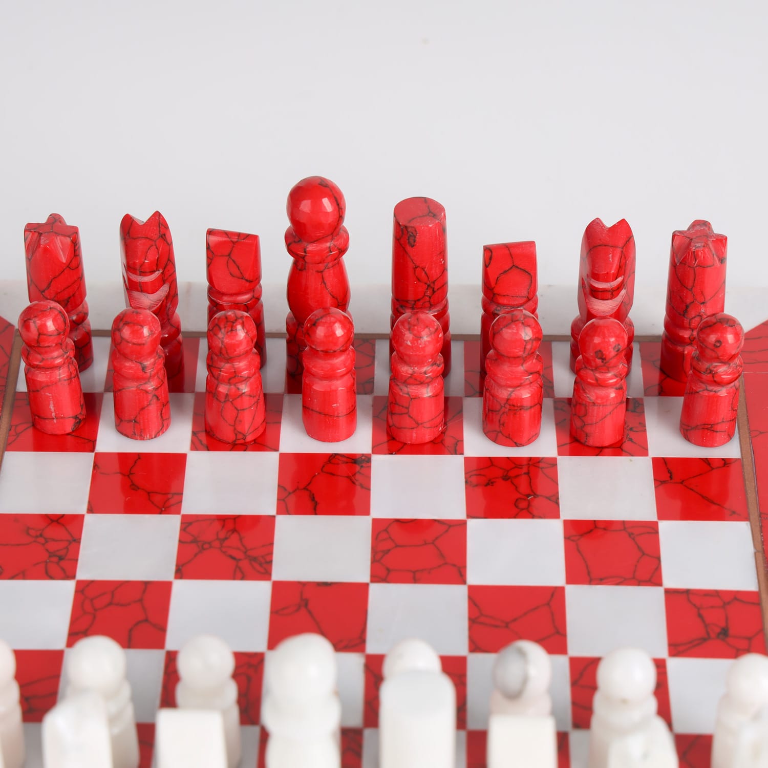 Marjan Chess Set Red & White Stone Decorative