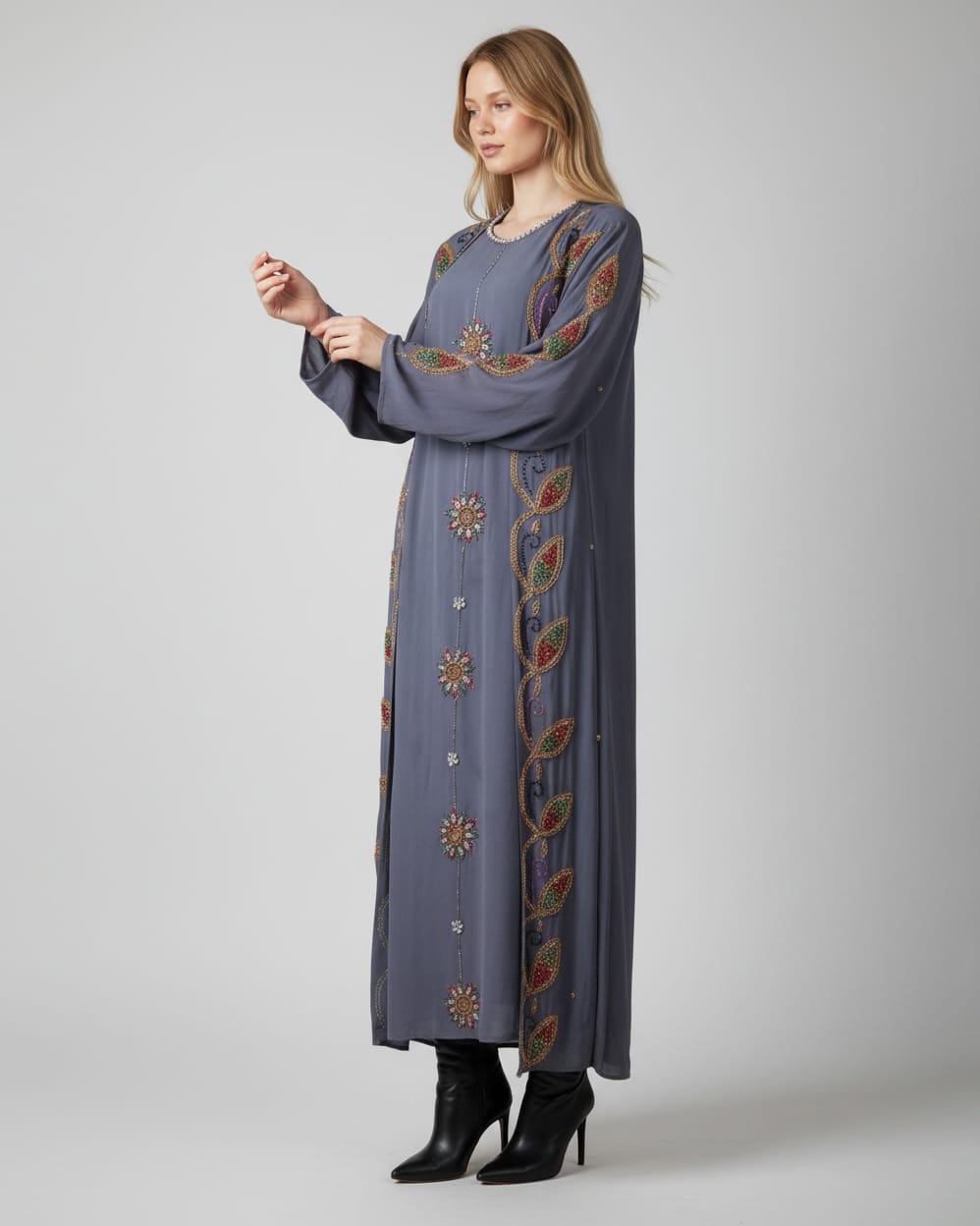 Traditional Arabic Silk Dress