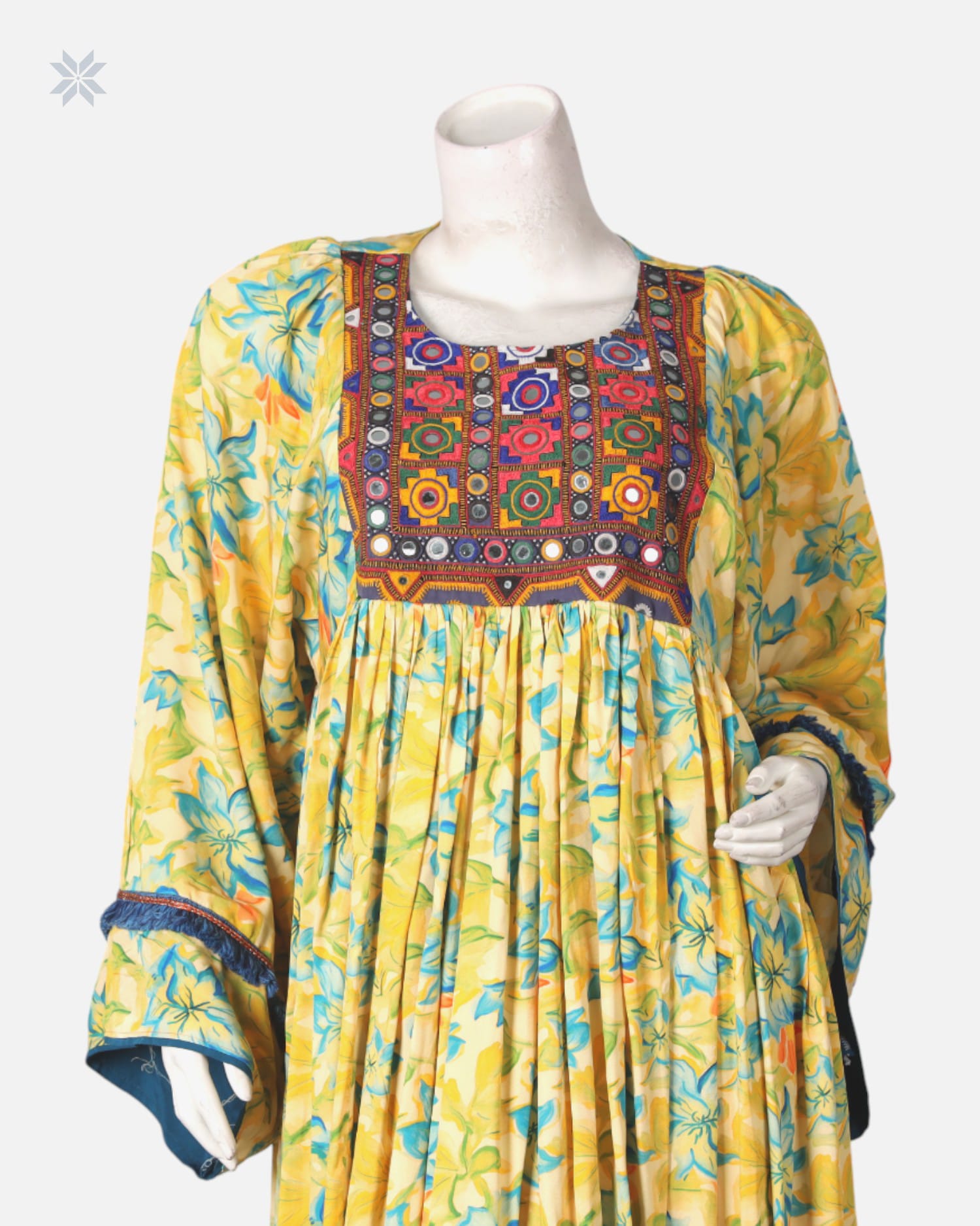 Elegant Cotton Dress with Embroidery
