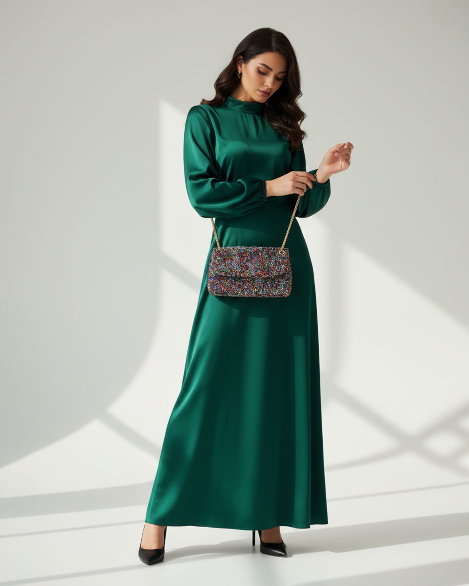 Elegant Handcrafted Beaded & Crystal Clutch Bag