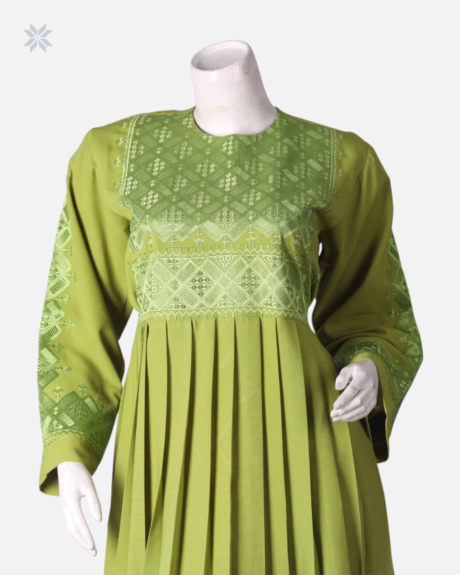 Light Green Pleated Dress with Matching Pants - Cloth Sizes Women: Medium