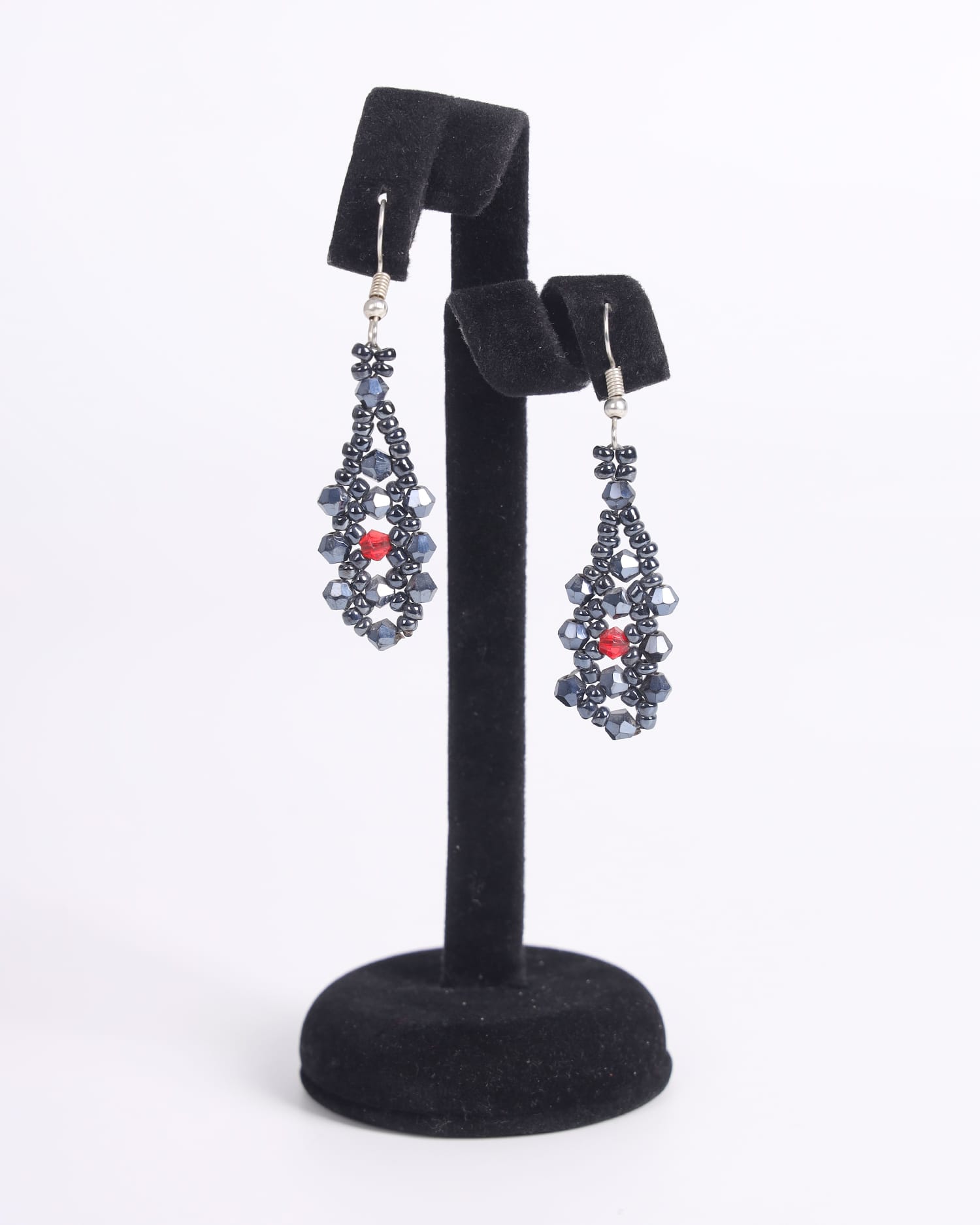 Red & Black Beaded Necklace and Earrings Set