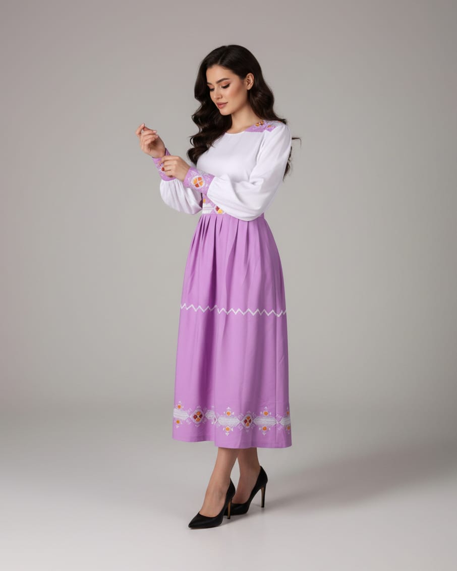 Lavender & White Women’s Simple Dress
