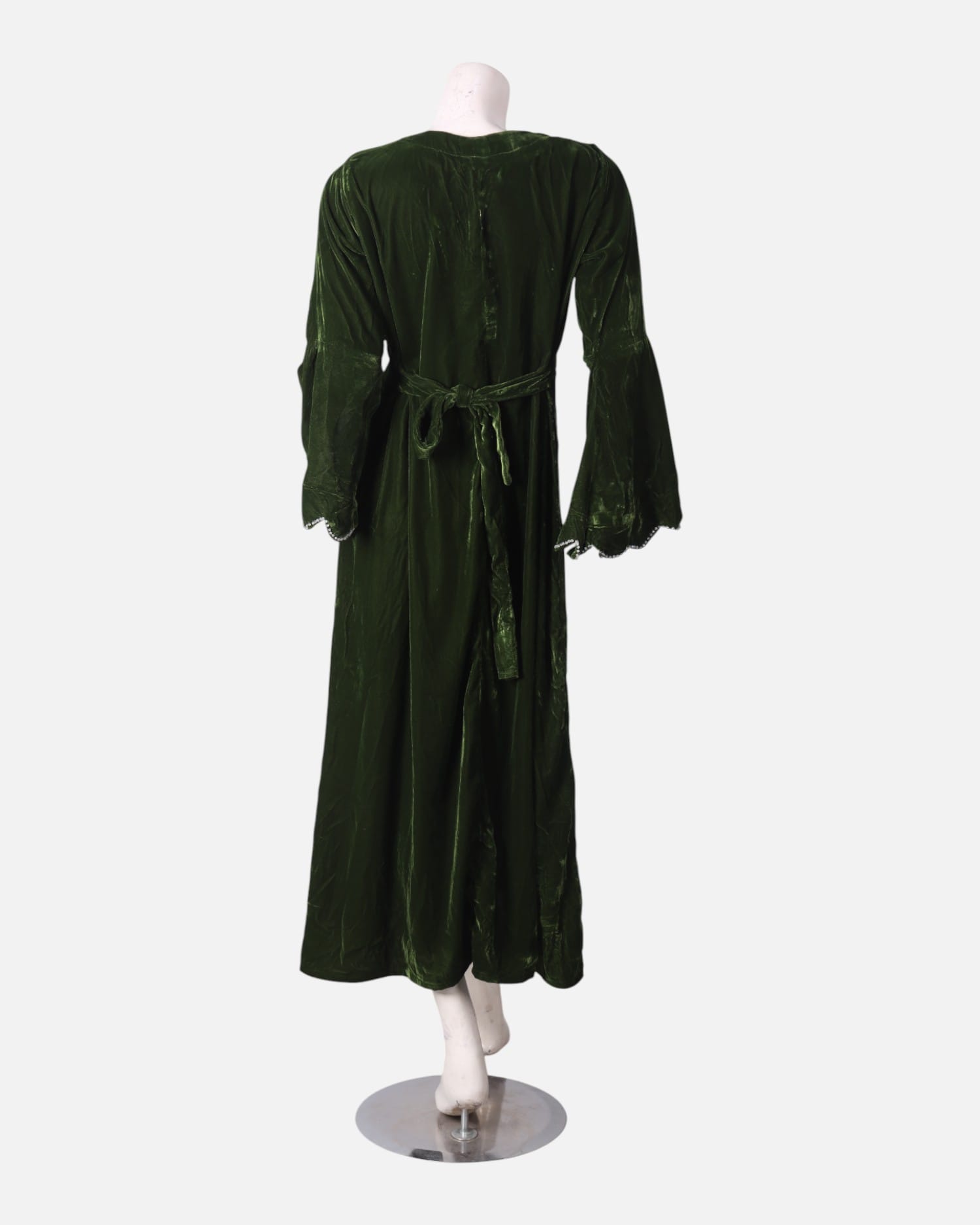 Areeb Velvet Embroidered Dress – Crystal Neck