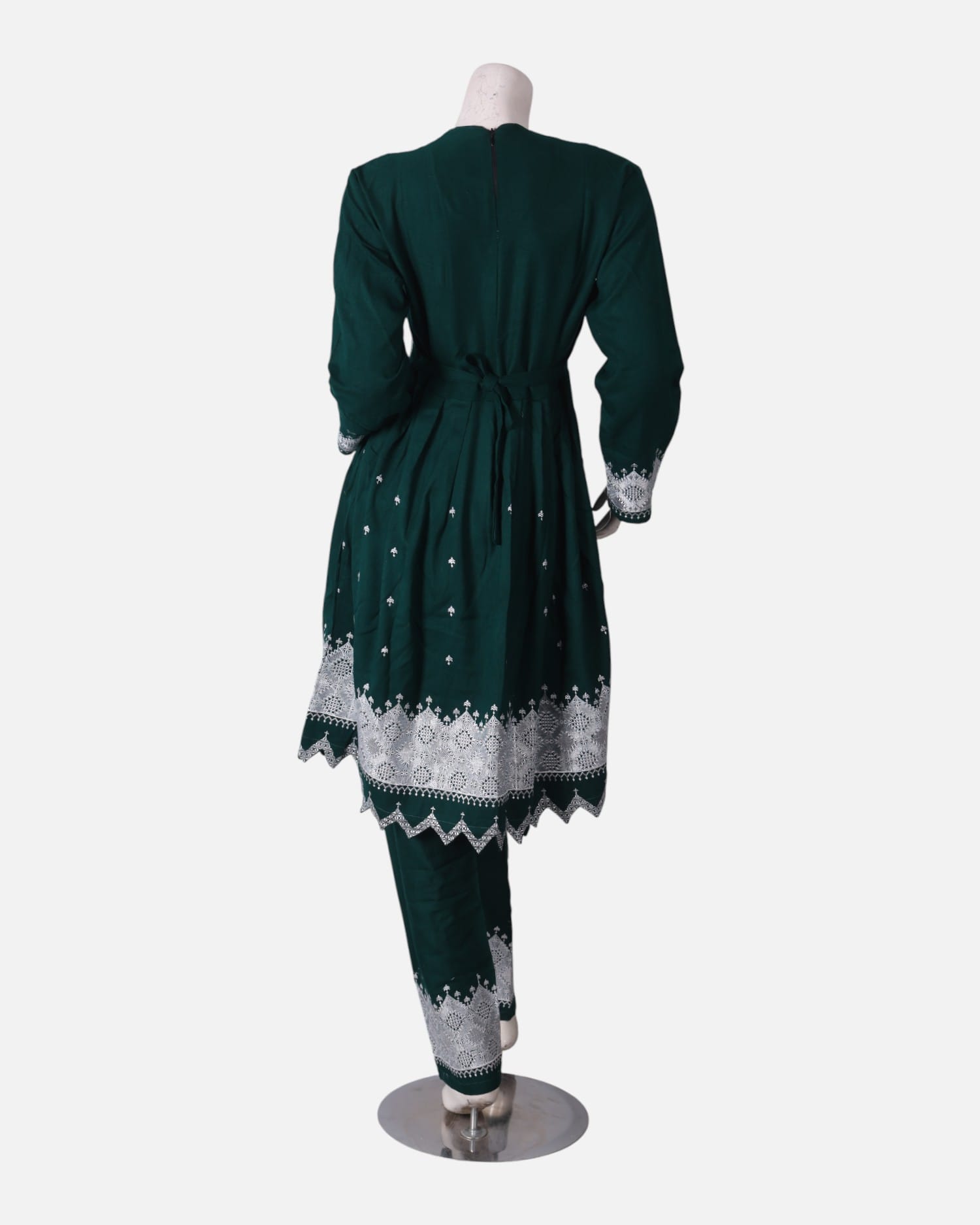 Hazargi Traditional Outfit – Deep Green Embroidered Dress with Shawl