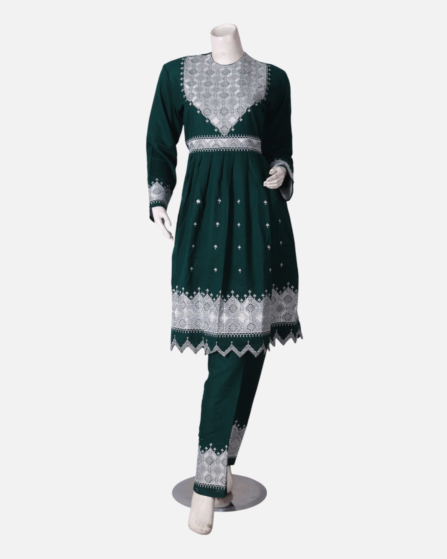 Hazargi Traditional Outfit – Deep Green Embroidered Dress with Shawl