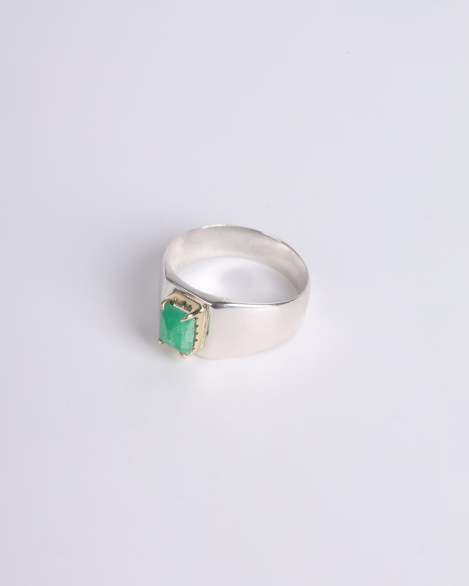 Ring with Panjshir Emerald – 925 Sterling Silver