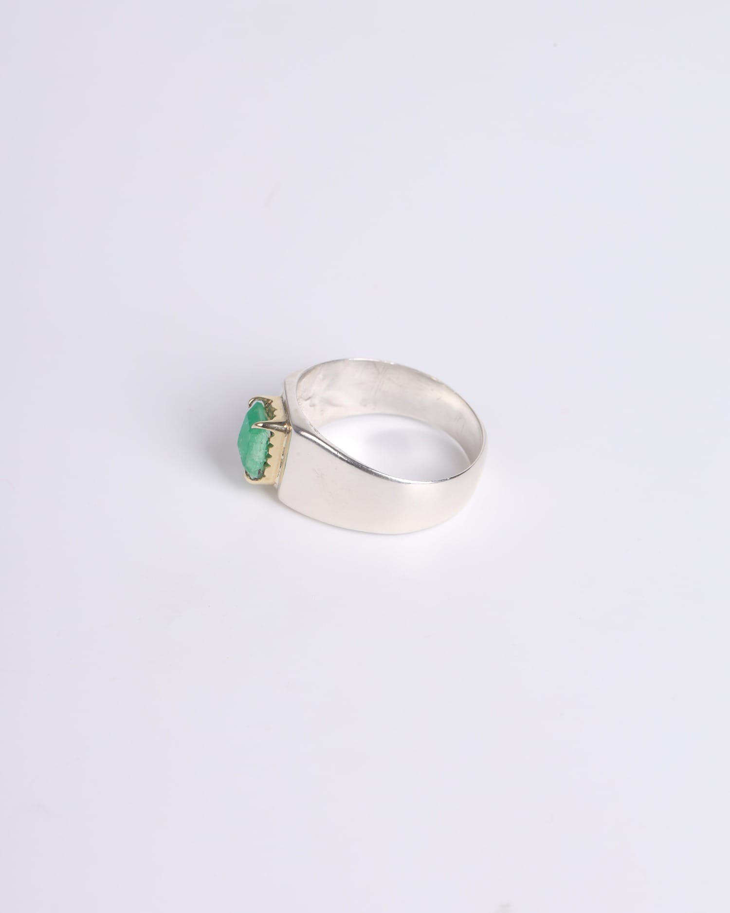 Ring with Panjshir Emerald – 925 Sterling Silver