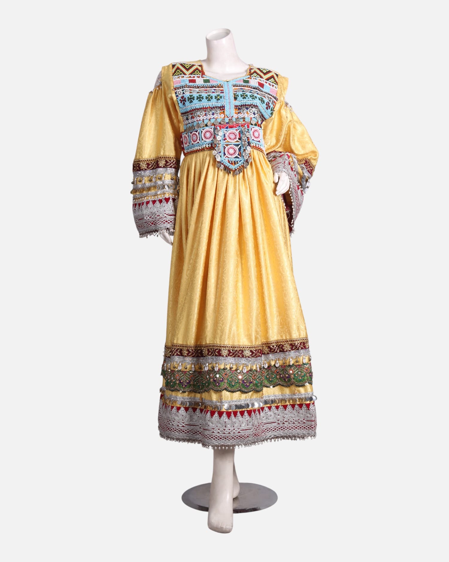 Luxury Yellow Dress – Hand-Embroidered for Weddings & Cultural Events