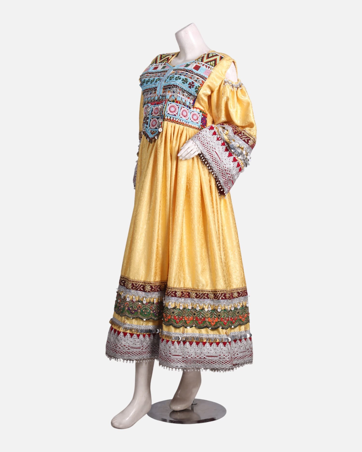 Luxury Yellow Dress – Hand-Embroidered for Weddings & Cultural Events