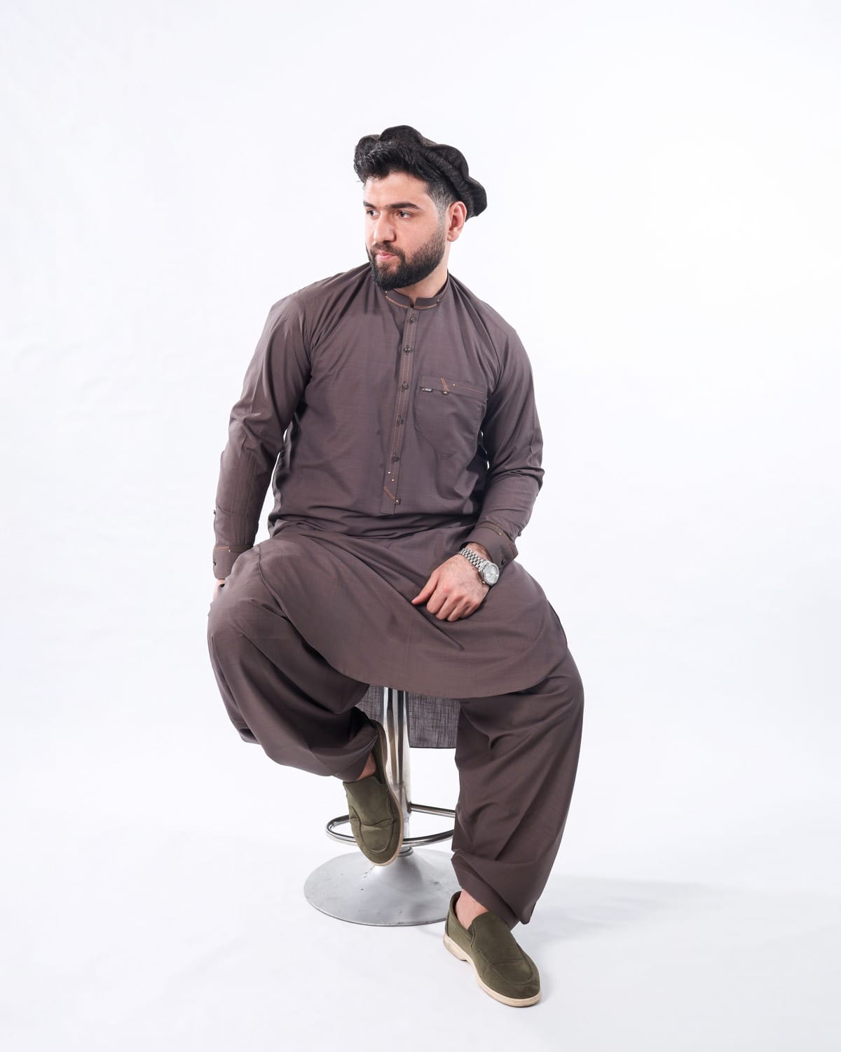 Shalwar Kameez for Men – Comfortable EID Outfit