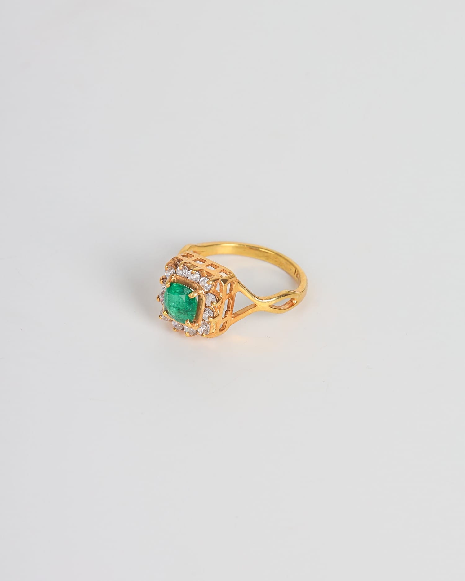 Gold Emerald Ring, Oval Green Emerald with Diamond Accents,  Luxury Gift for Her
