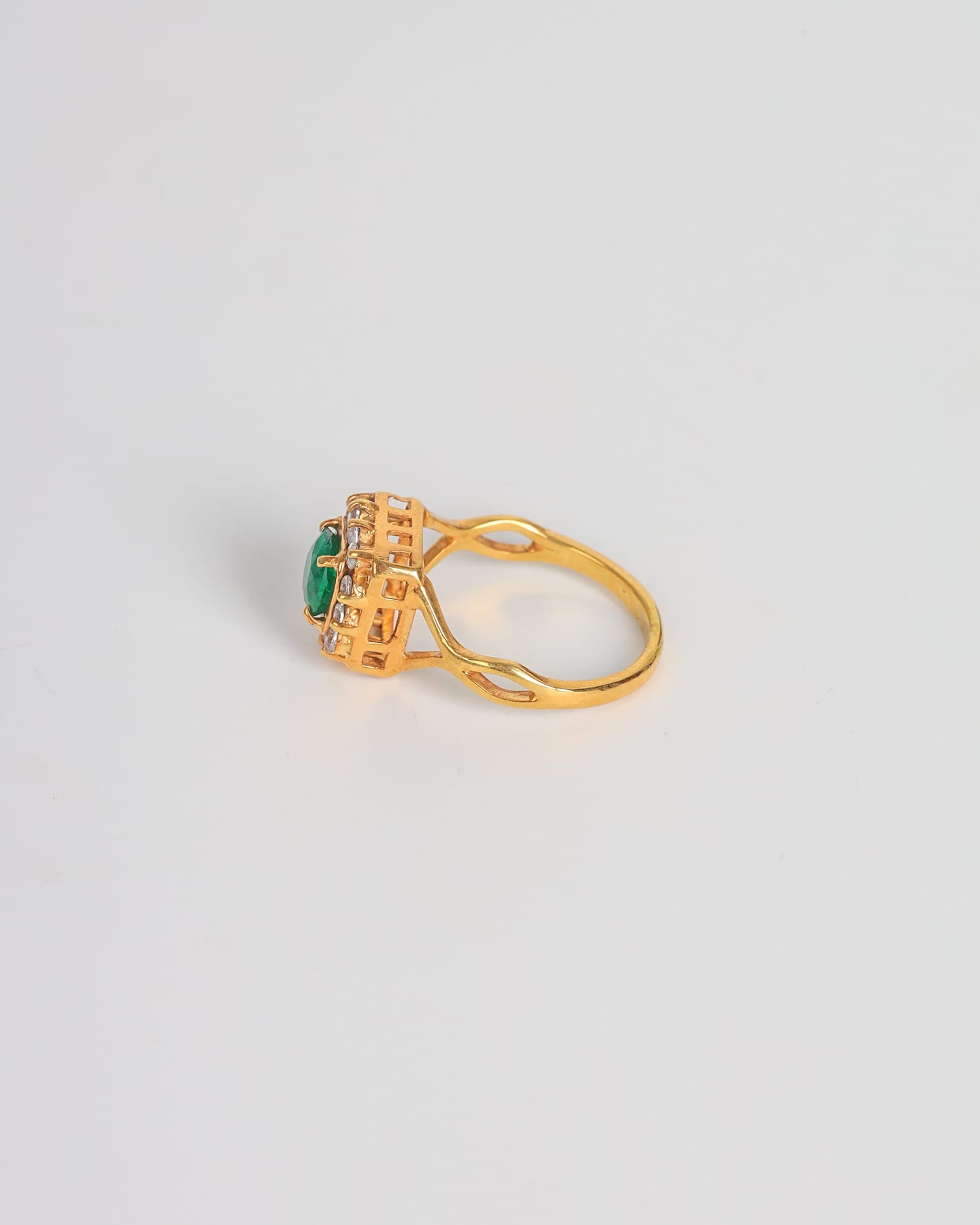 Gold Emerald Ring, Oval Green Emerald with Diamond Accents,  Luxury Gift for Her
