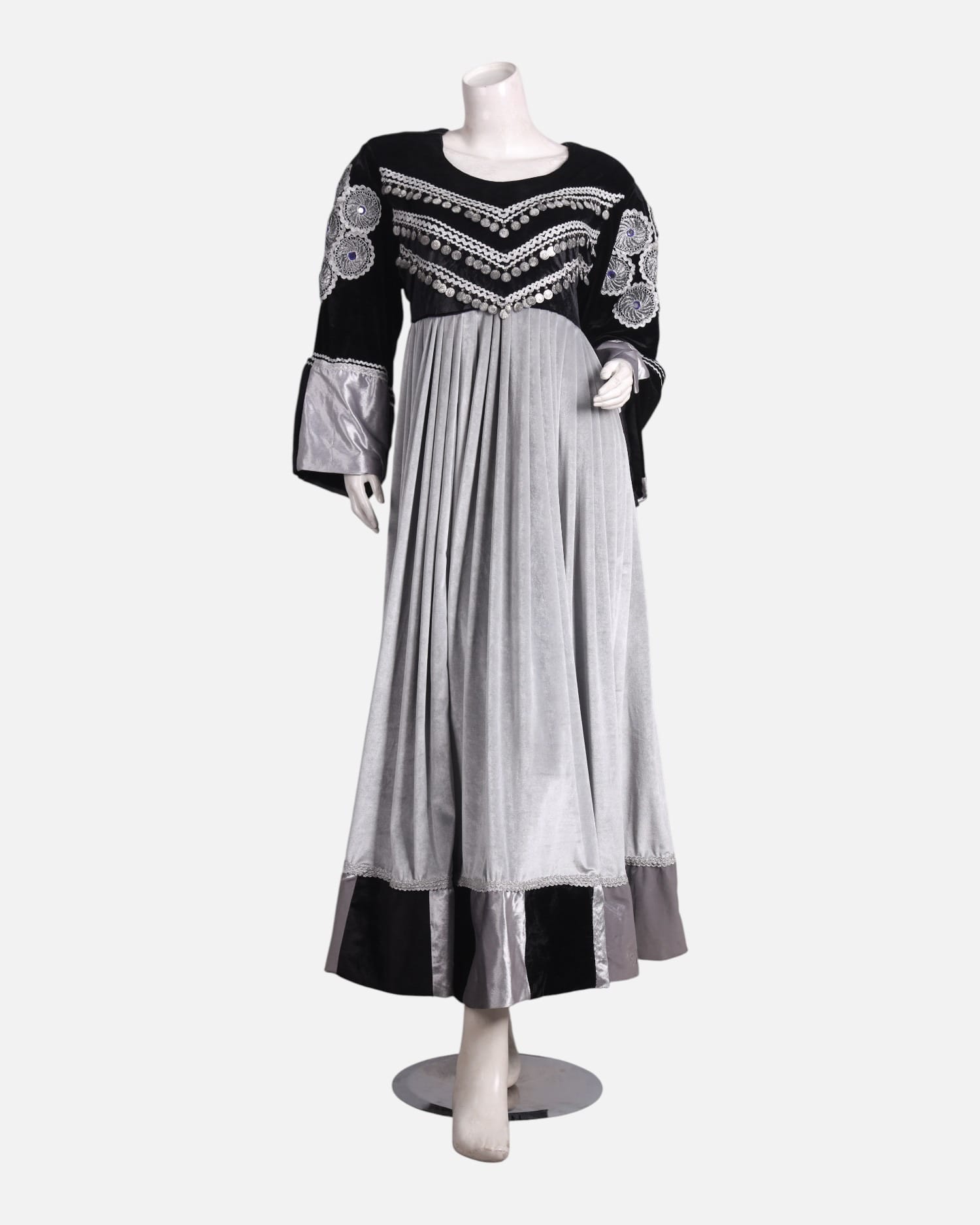 Elegant Afghan Velvet Pleated Gand Dress – Handmade Cultural Long Dress