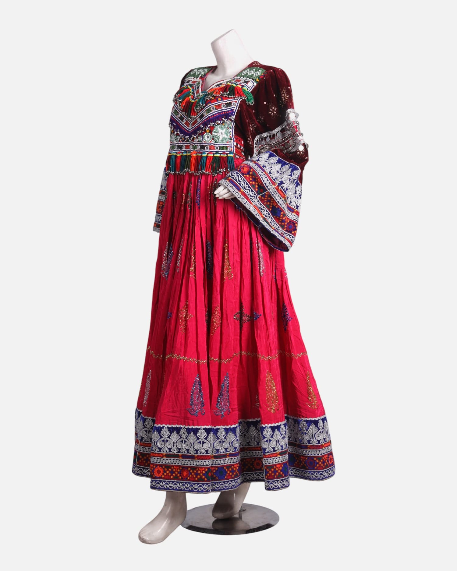 Afghan Embroidered Dress for Women – Modern Twist on Traditional Afghan Fashion | Aseel