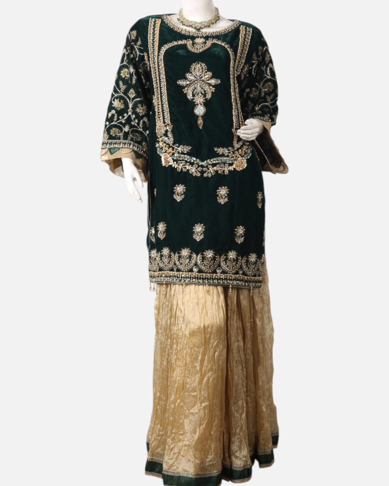 Green Velvet Punjabi Dress with Gold Bead Embroidery – Banarsi Silk Formal Afghan Party Outfit