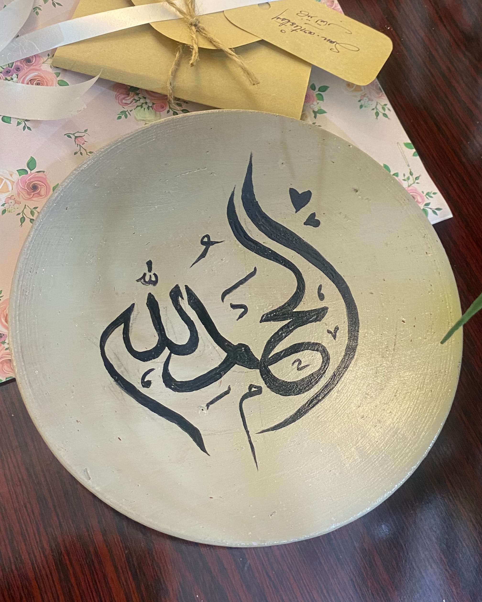 Hand-painted pottery wall plate, Set of 3