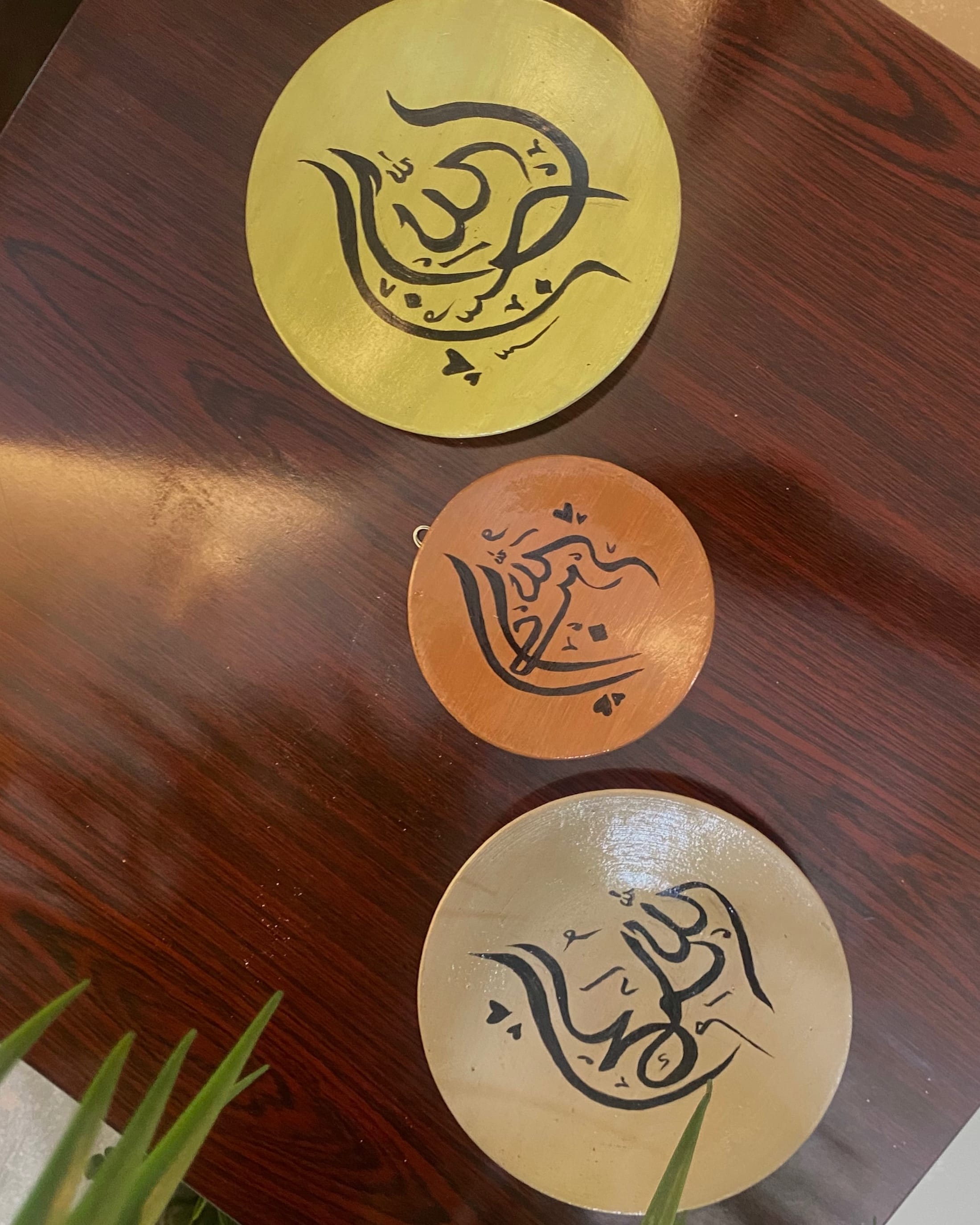 Hand-painted pottery wall plate, Set of 3