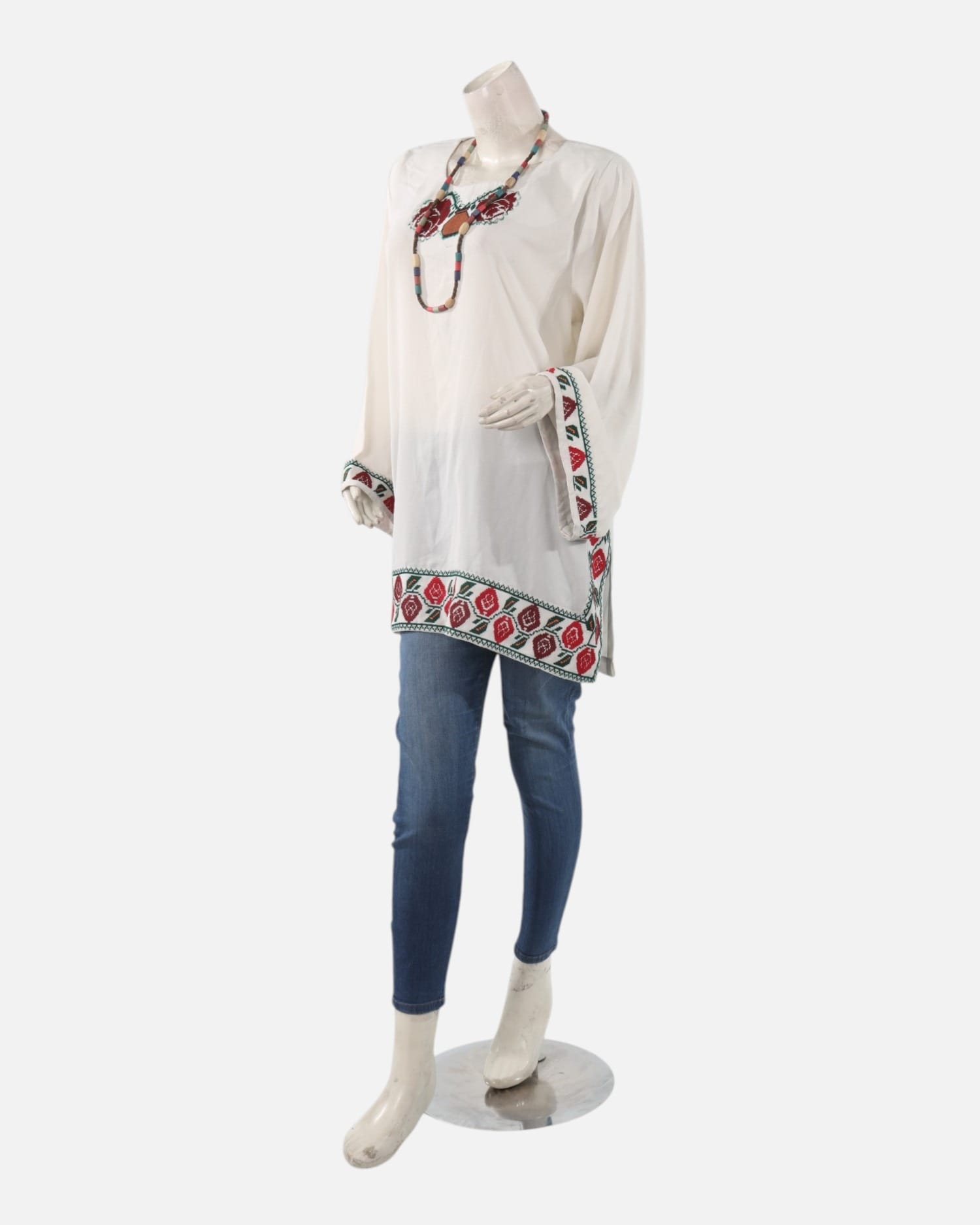 Embroidered White Tunic with Handmade Green Embroidered Bag – Traditional Afghan Women Top