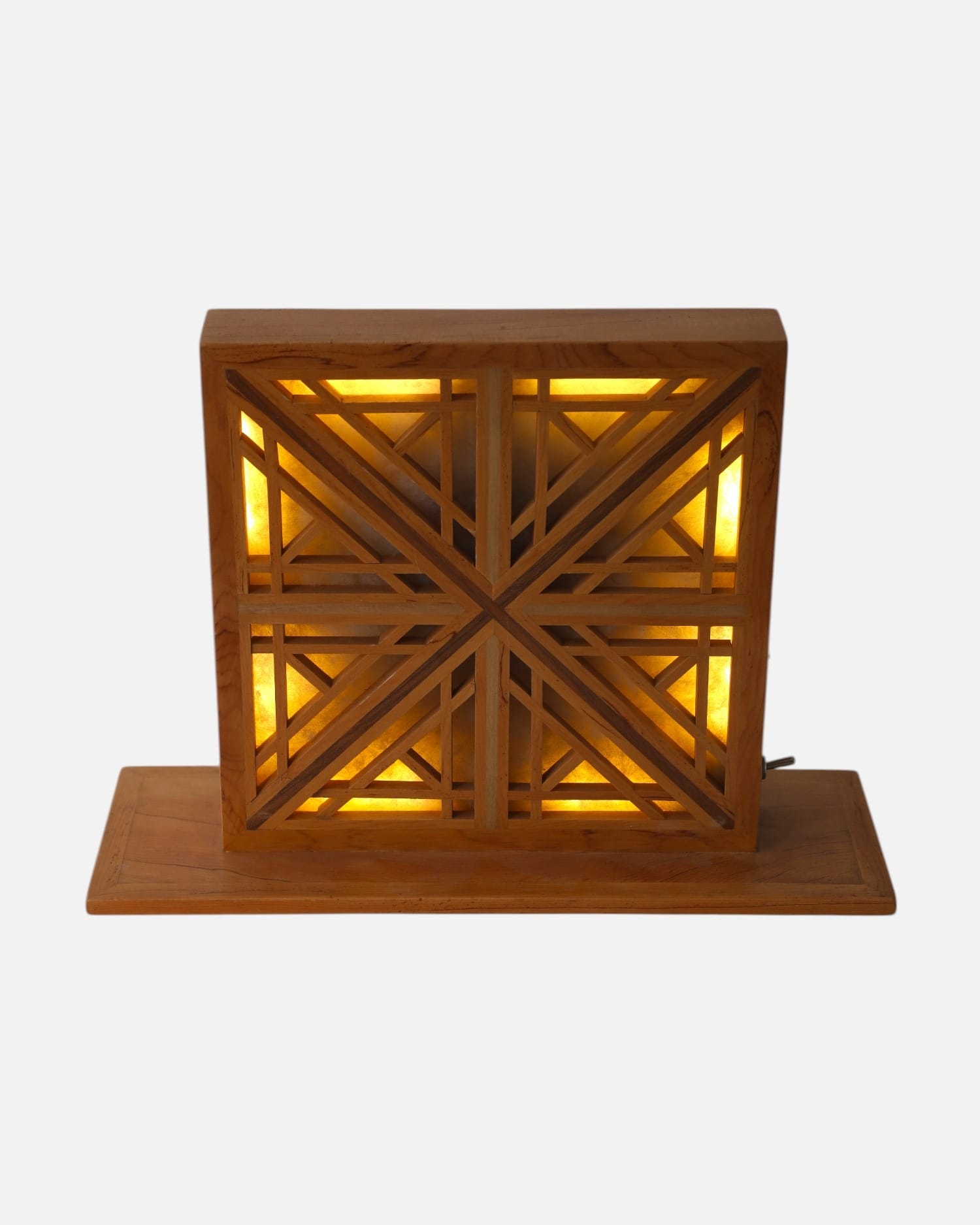 Handcrafted Wooden Lamp – Traditional Afghan Carved Design