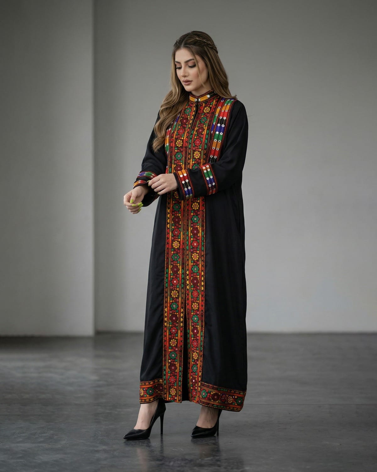 Colorful Tajik Women’s Chapan – Handcrafted Traditional Embroidery Coat