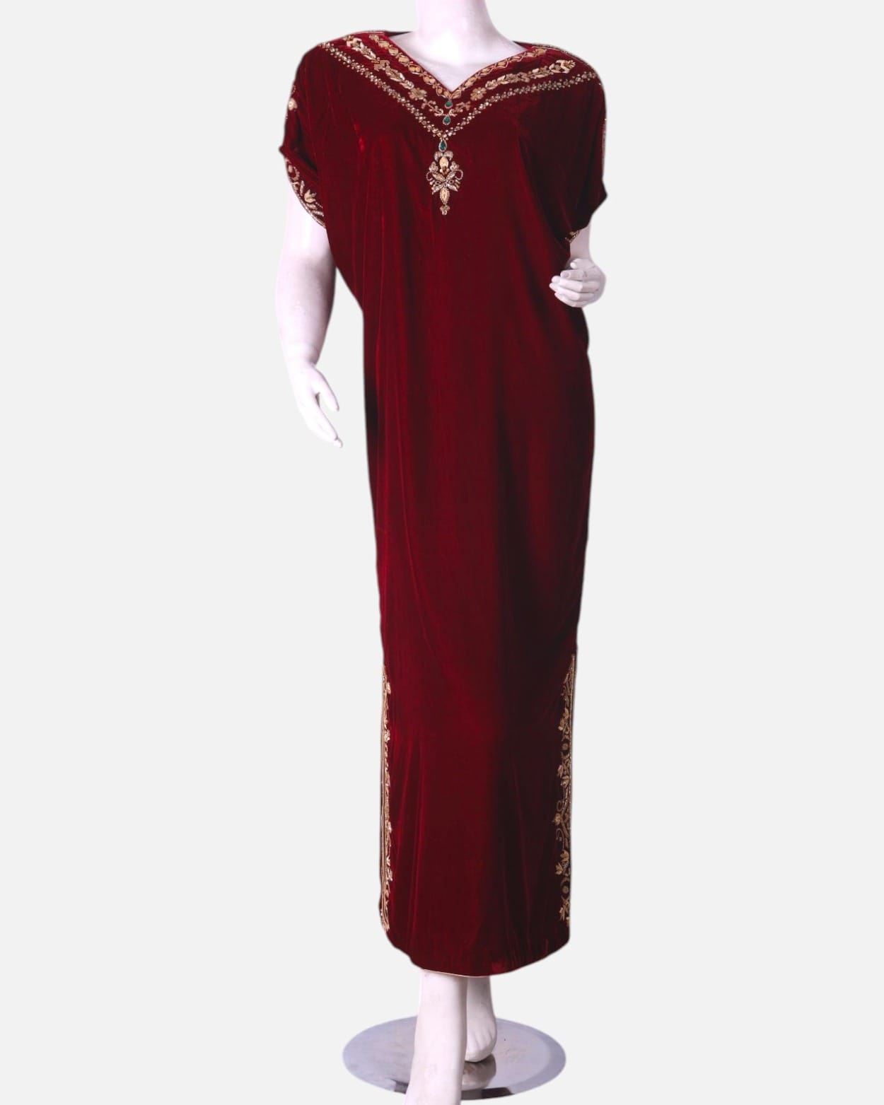 Red Velvet Long Dress Maxi with Arabic Style - Cloth Sizes Women: Free Size Red Velvet Long Dress Maxi with Arabic Style - Cloth Sizes Women: Free Size