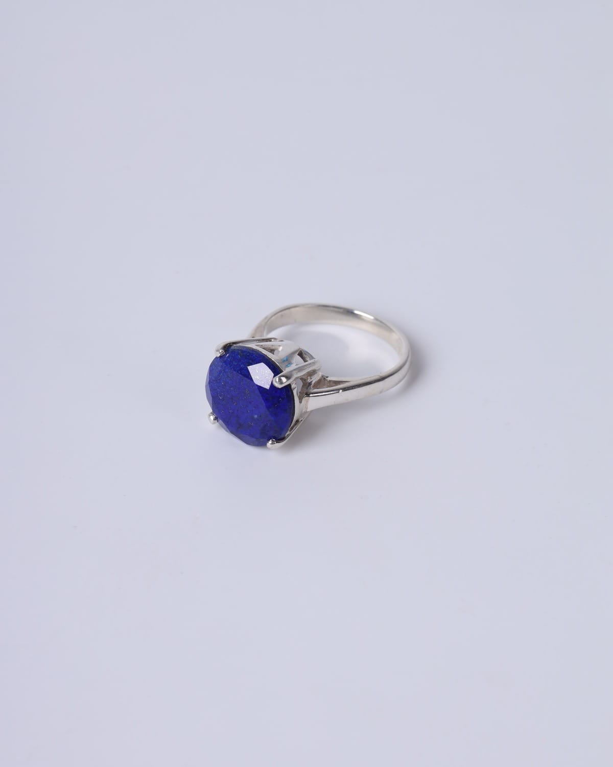 Blue Lapis Lazuli Ring in Silver – Elegant Deep Blue Design