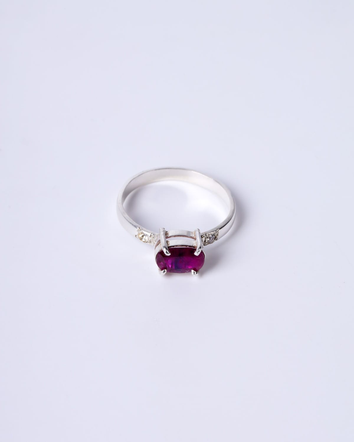 Ruby Ring in Silver – Elegant Red Design with Natural Ruby
